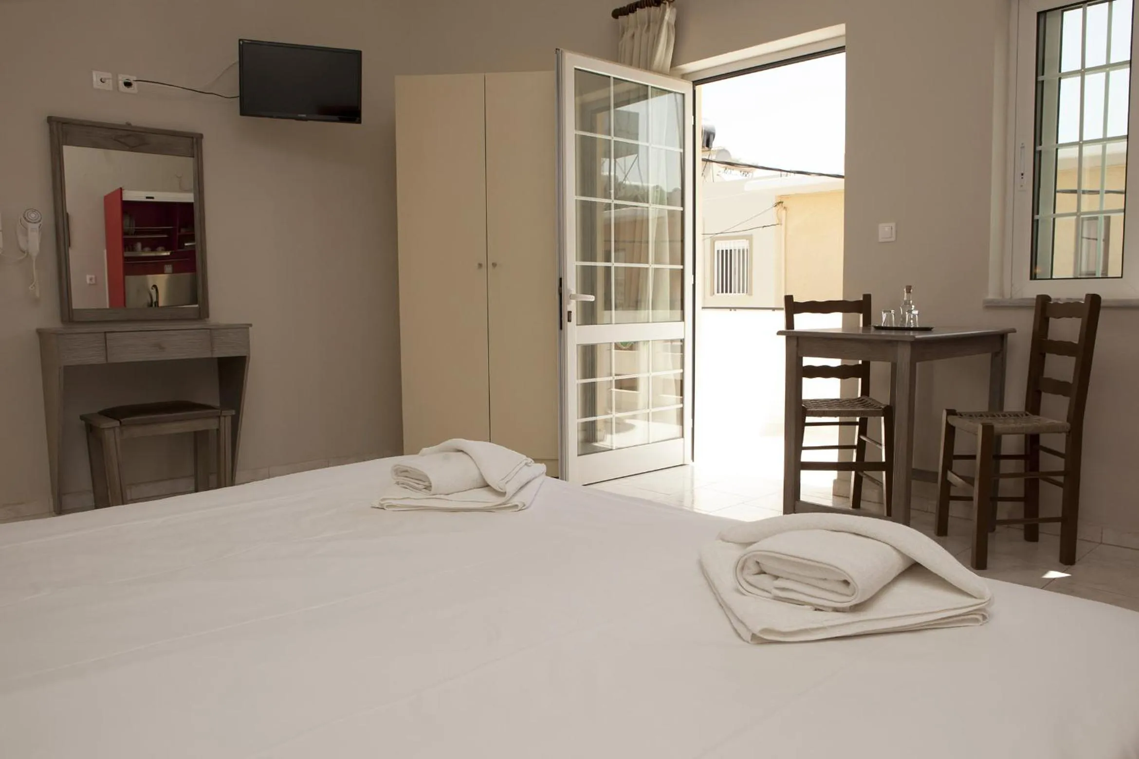 Photo of the whole room, Bed in Anna Katerina Apartments