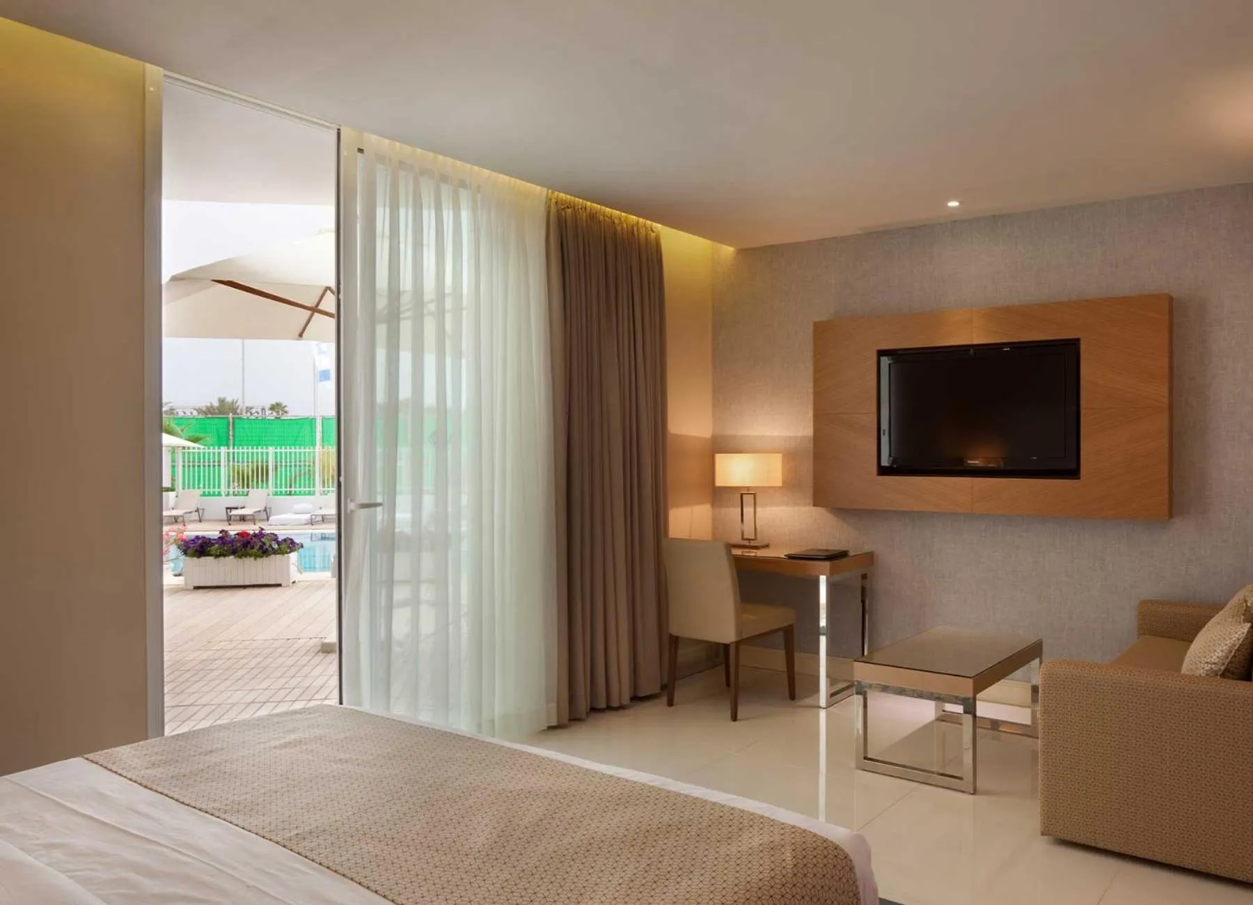 Bedroom, Bed in Herbert Samuel The Reef Eilat