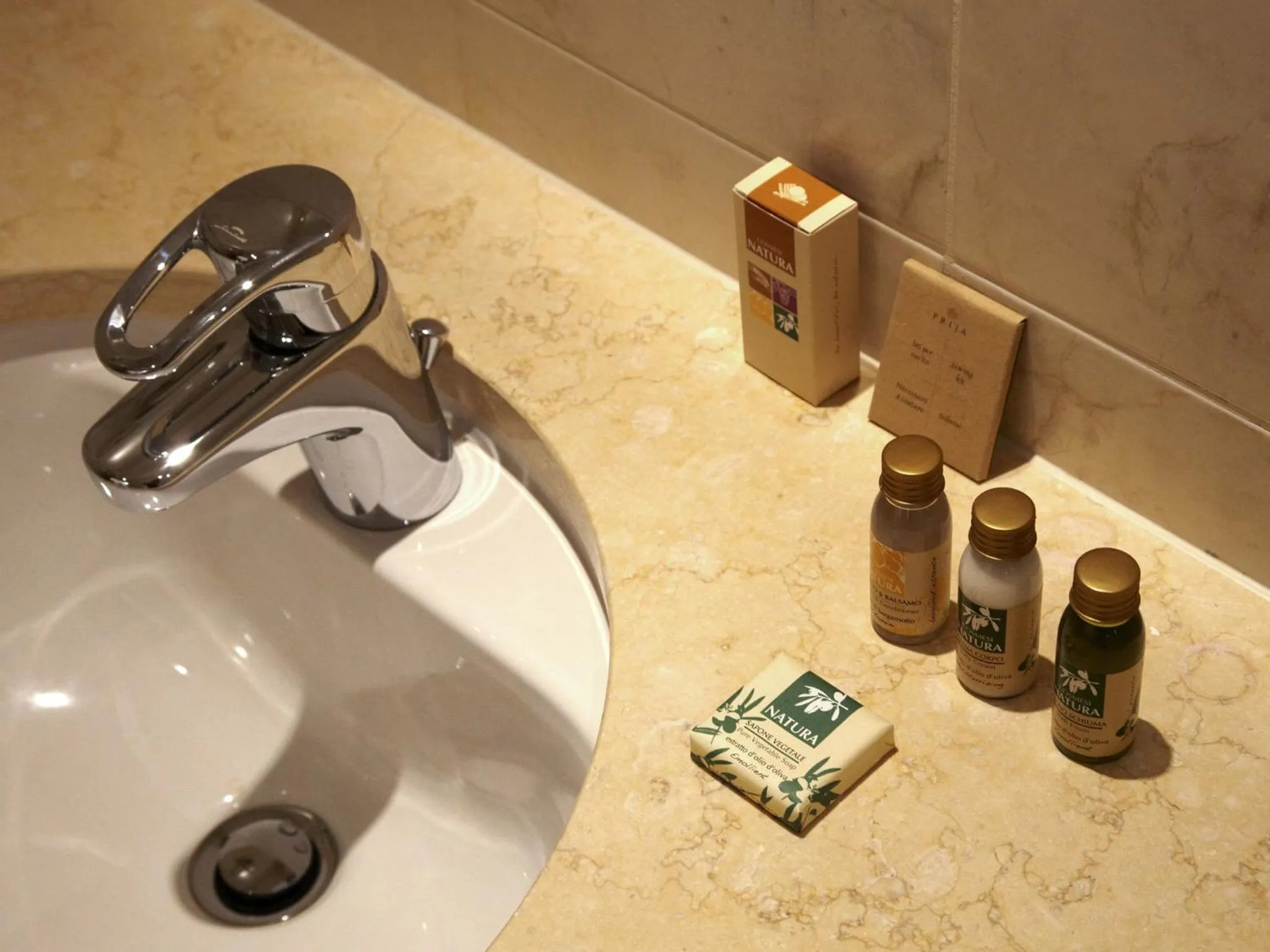 Bathroom in Alpengasthof Grüner, Ski In & Ski Out