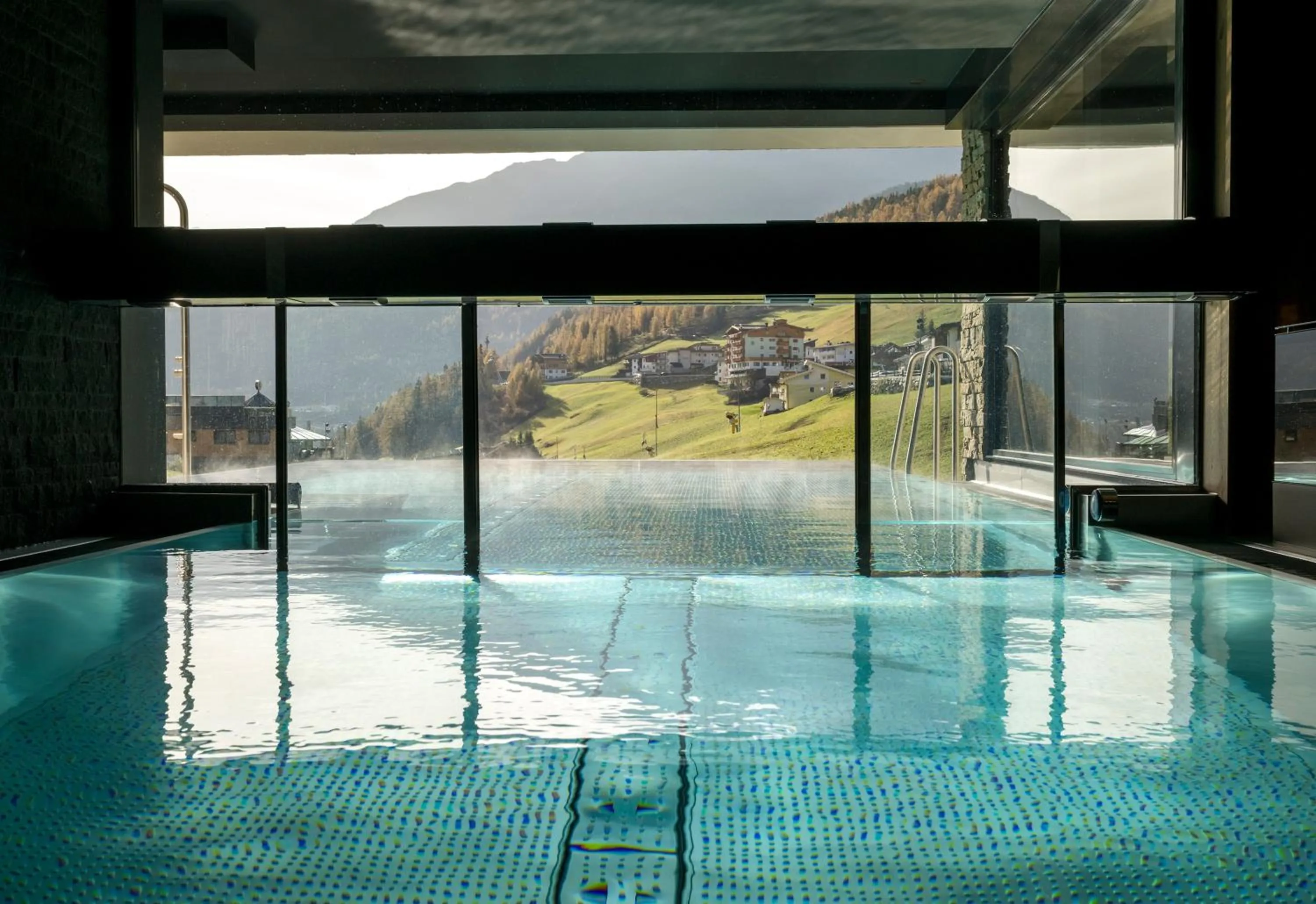 Swimming pool in Alpengasthof Grüner, Ski In & Ski Out