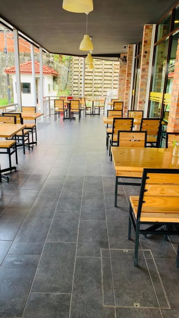 Restaurant/places to eat in Hotel Seri Malaysia Seremban