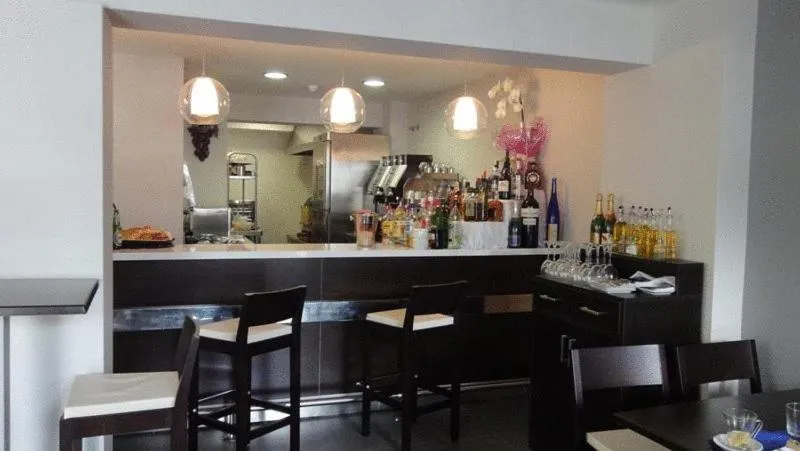 Lounge or bar in Hotel Avenida 31