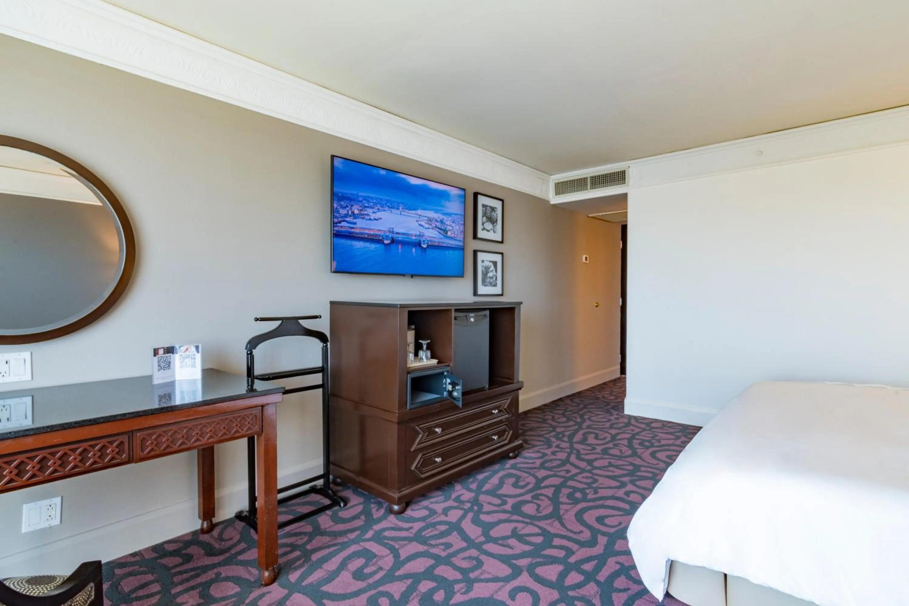 Bed in Hotel Lucerna Culiacan