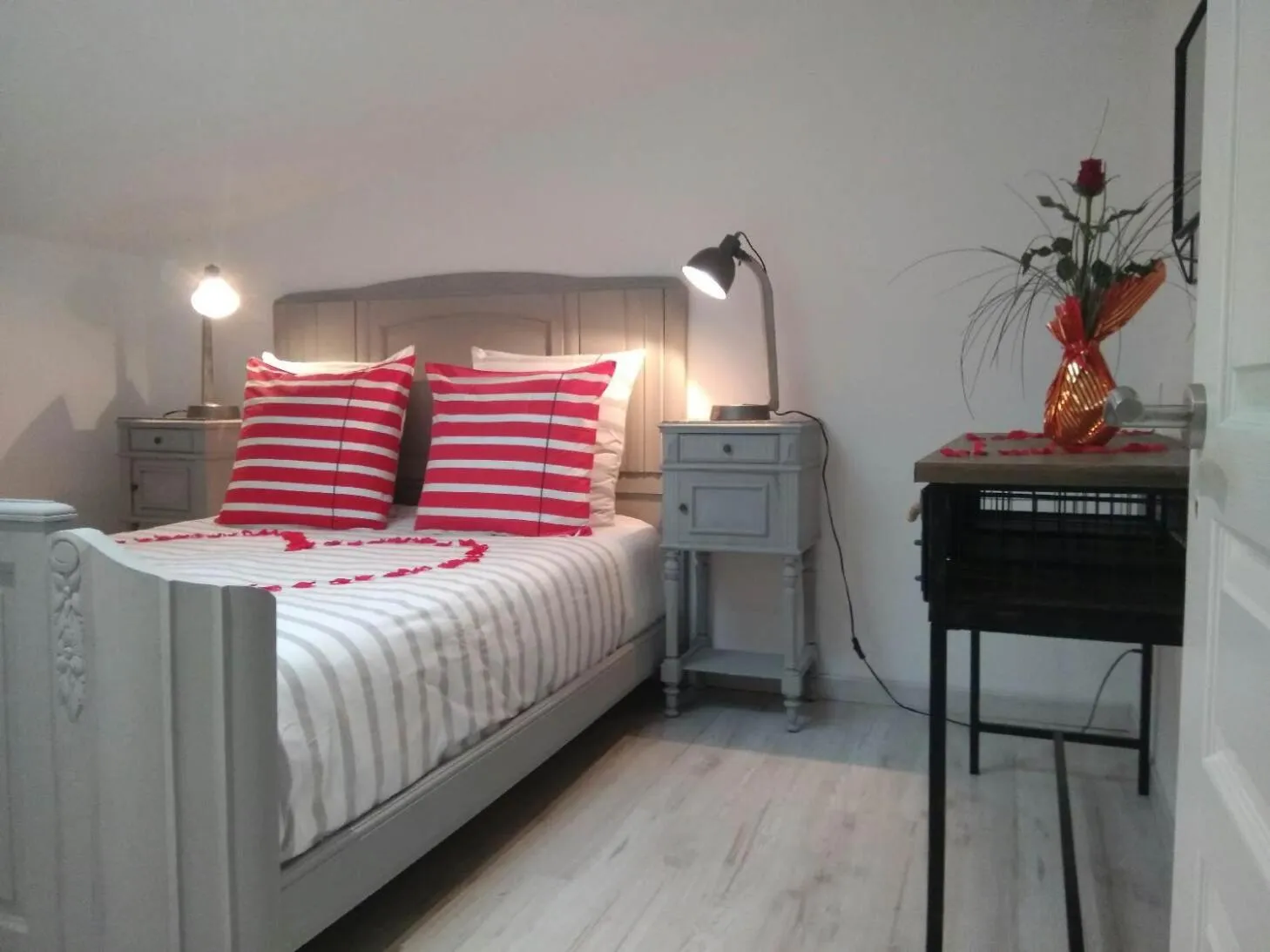 Bed in Le Clos du Square - climatisé