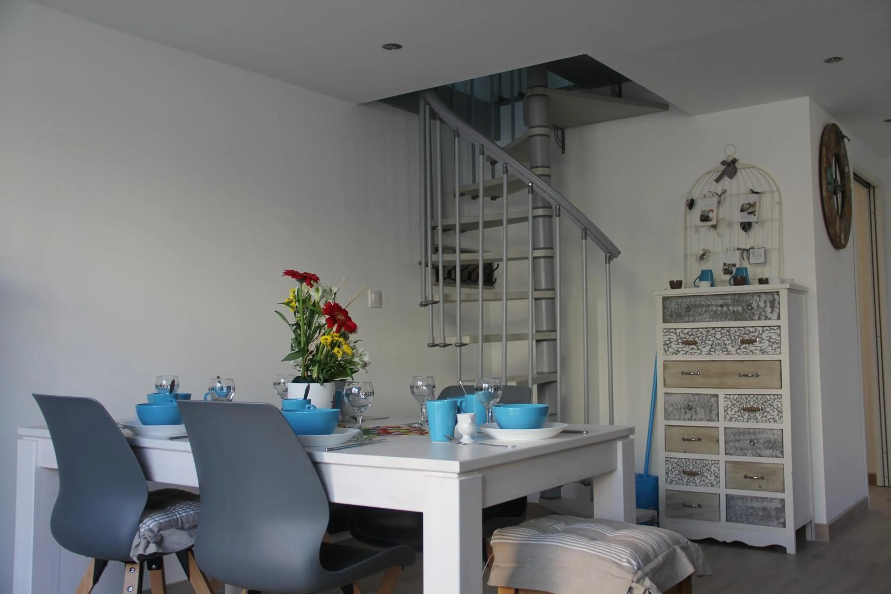 Dining area in Le Clos du Square - climatisé