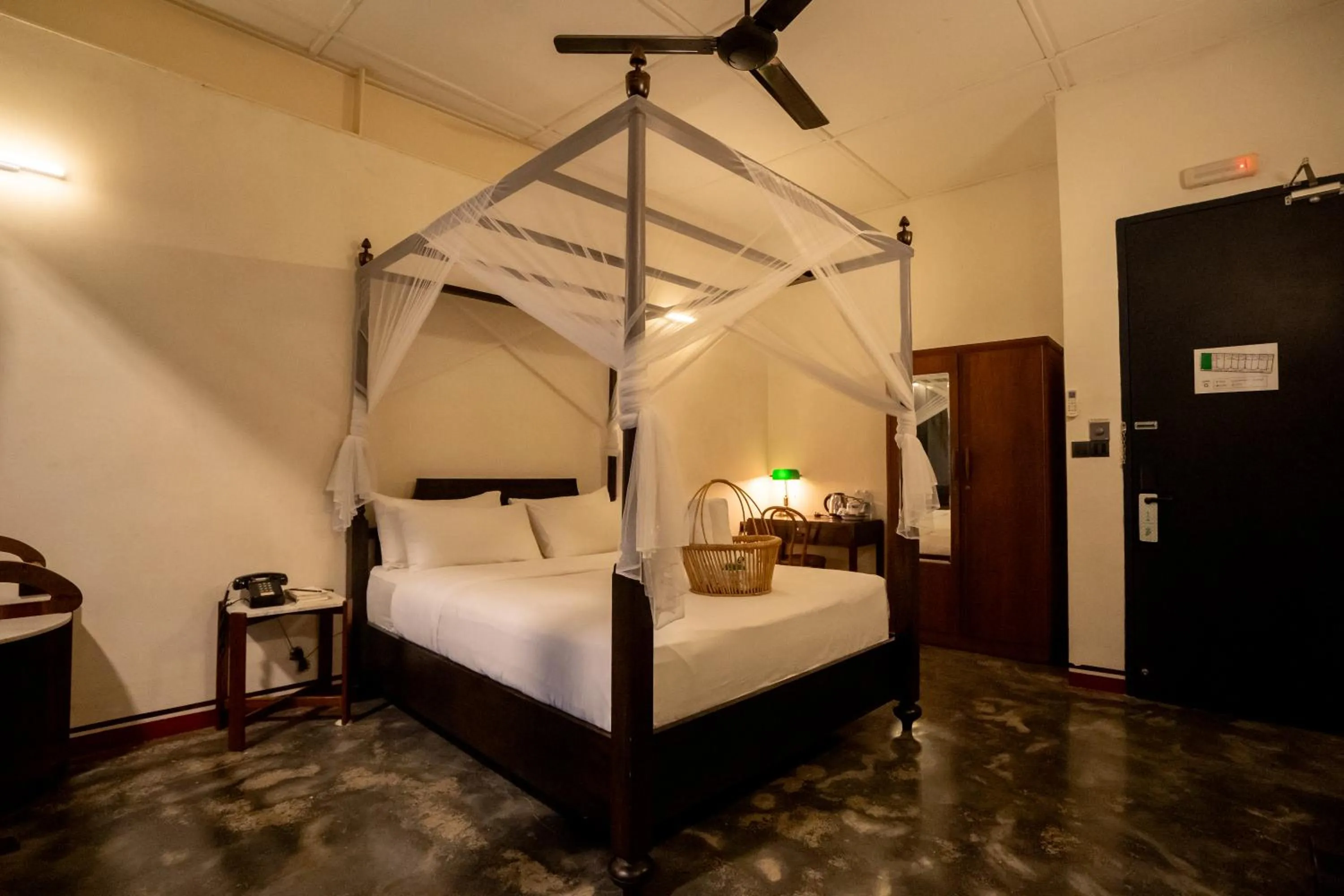 Bed in Tian Jing Hotel