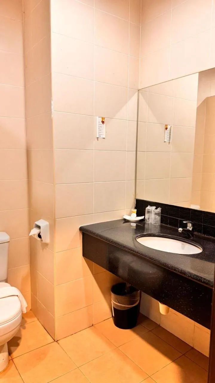 Bathroom in Hotel Seri Malaysia Kepala Batas