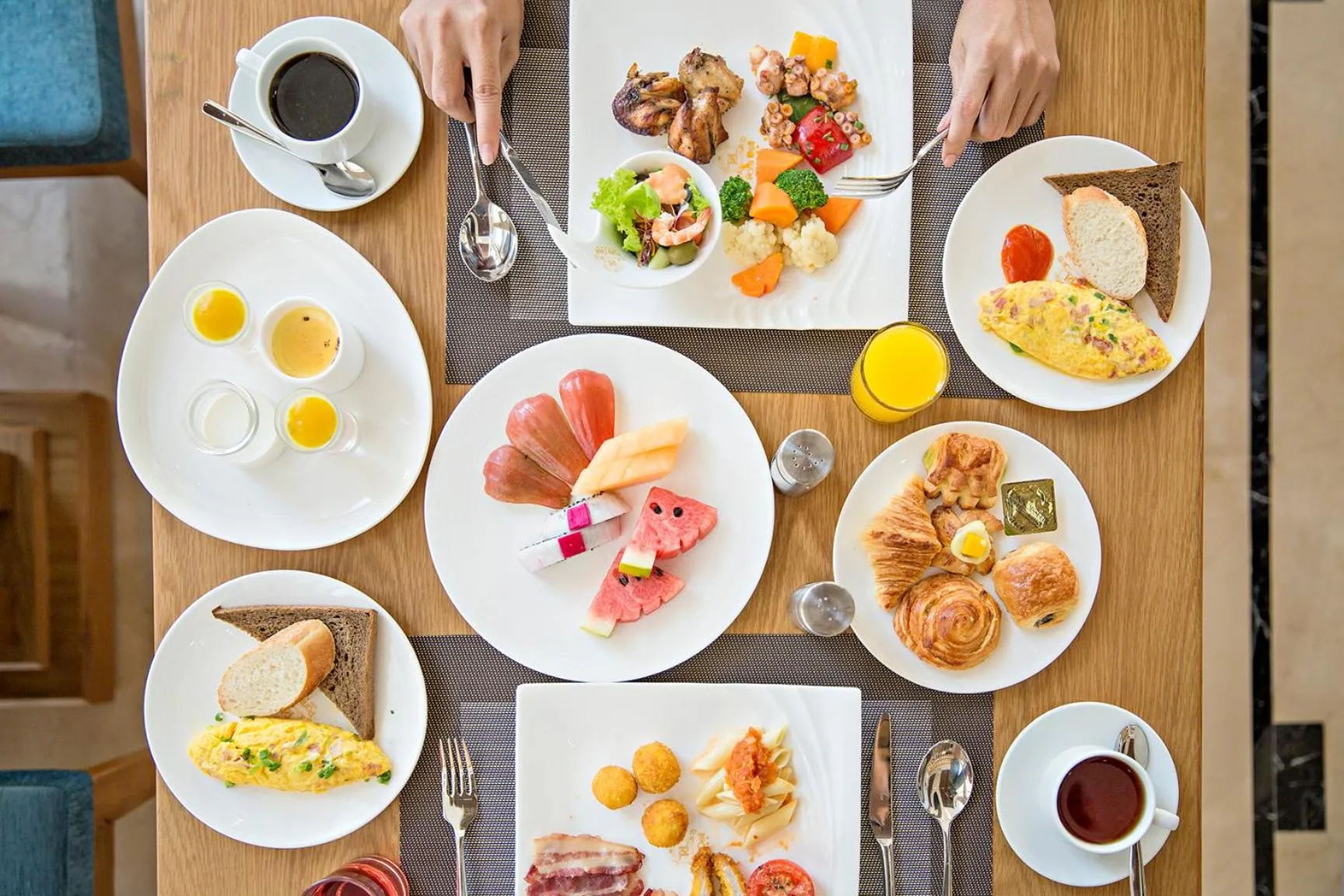 Breakfast in Paris Deli Danang Beach Hotel