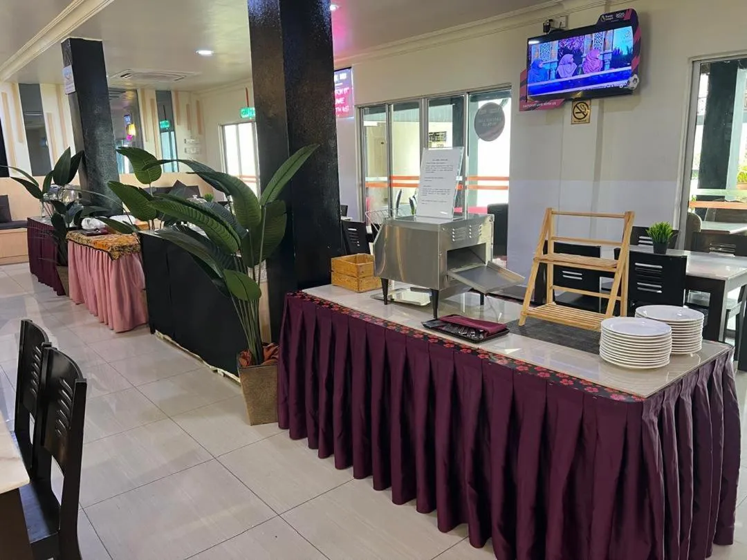 Restaurant/places to eat in Hotel Seri Malaysia Pulau Pinang