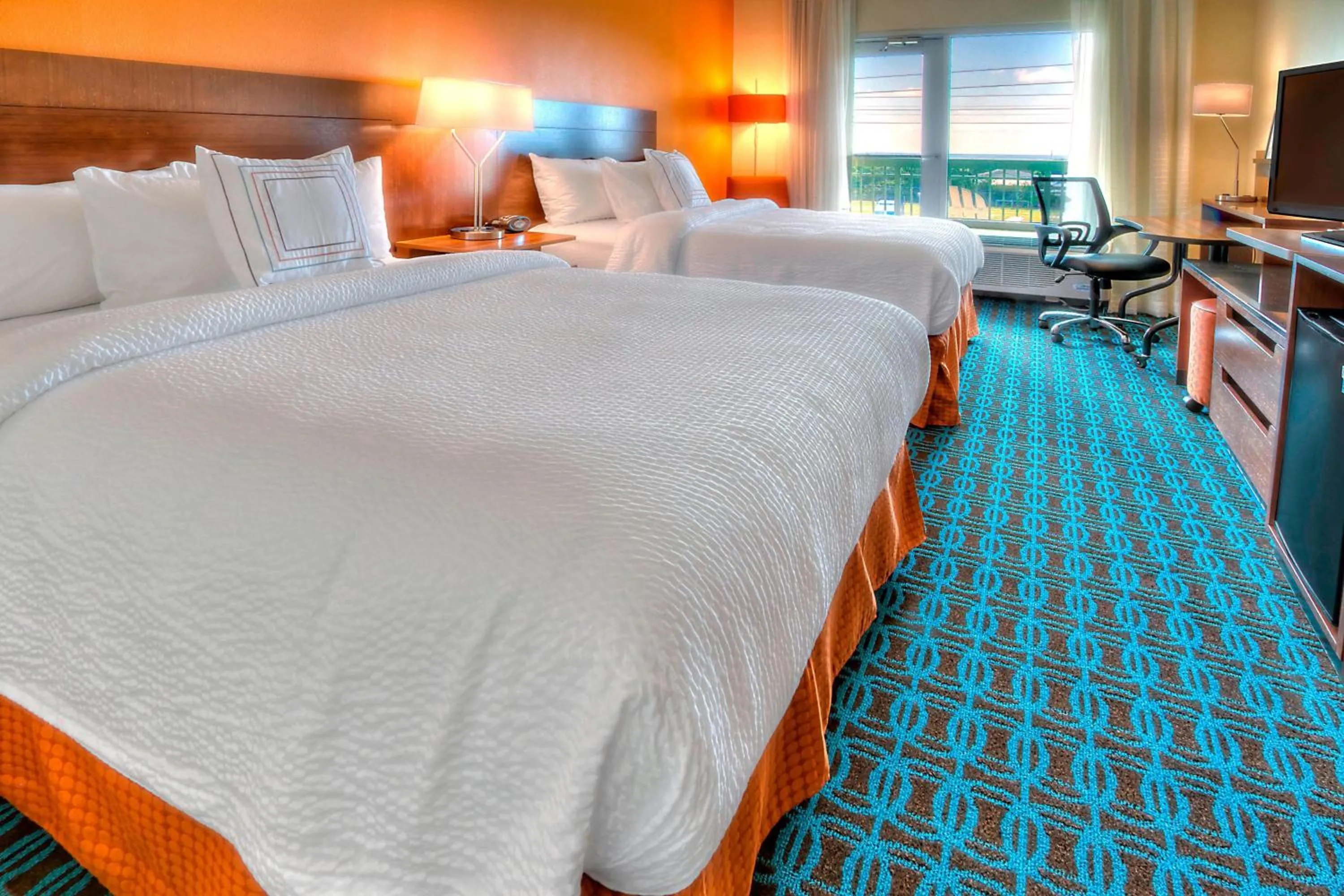 Photo of the whole room, Bed in Fairfield Inn & Suites by Marriott Destin