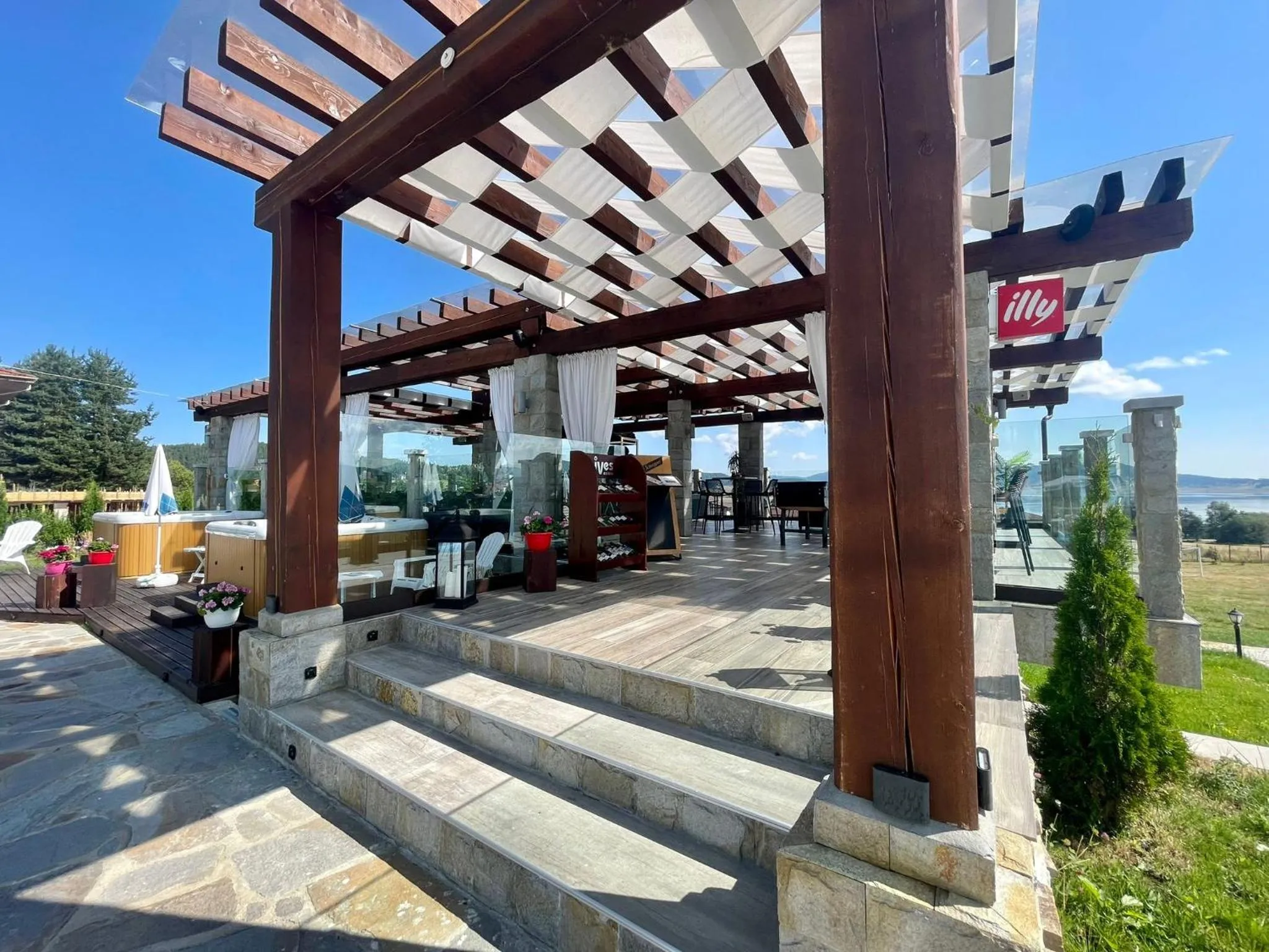 Restaurant/places to eat in Family Hotel Eterno