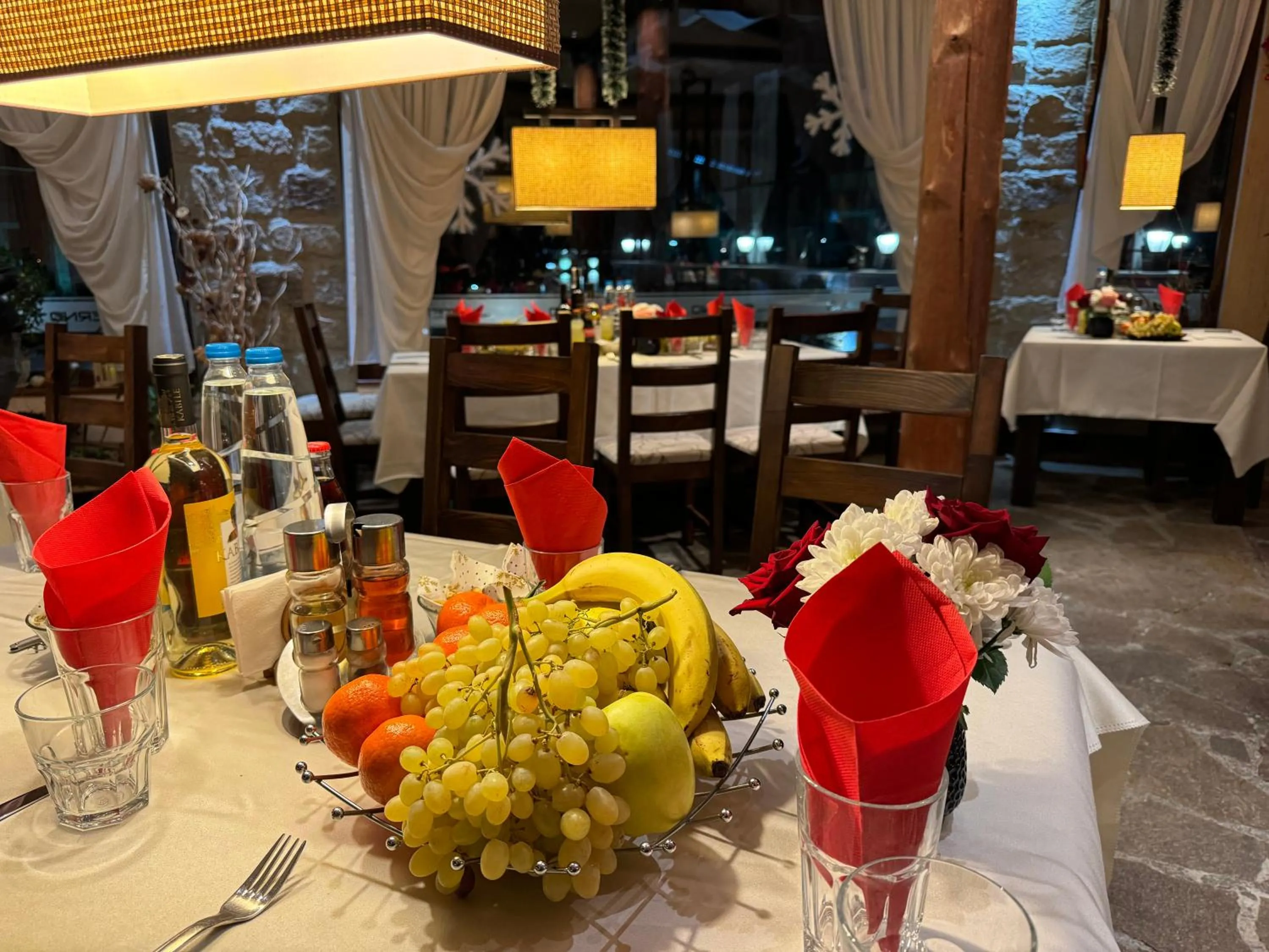 Restaurant/places to eat in Family Hotel Eterno