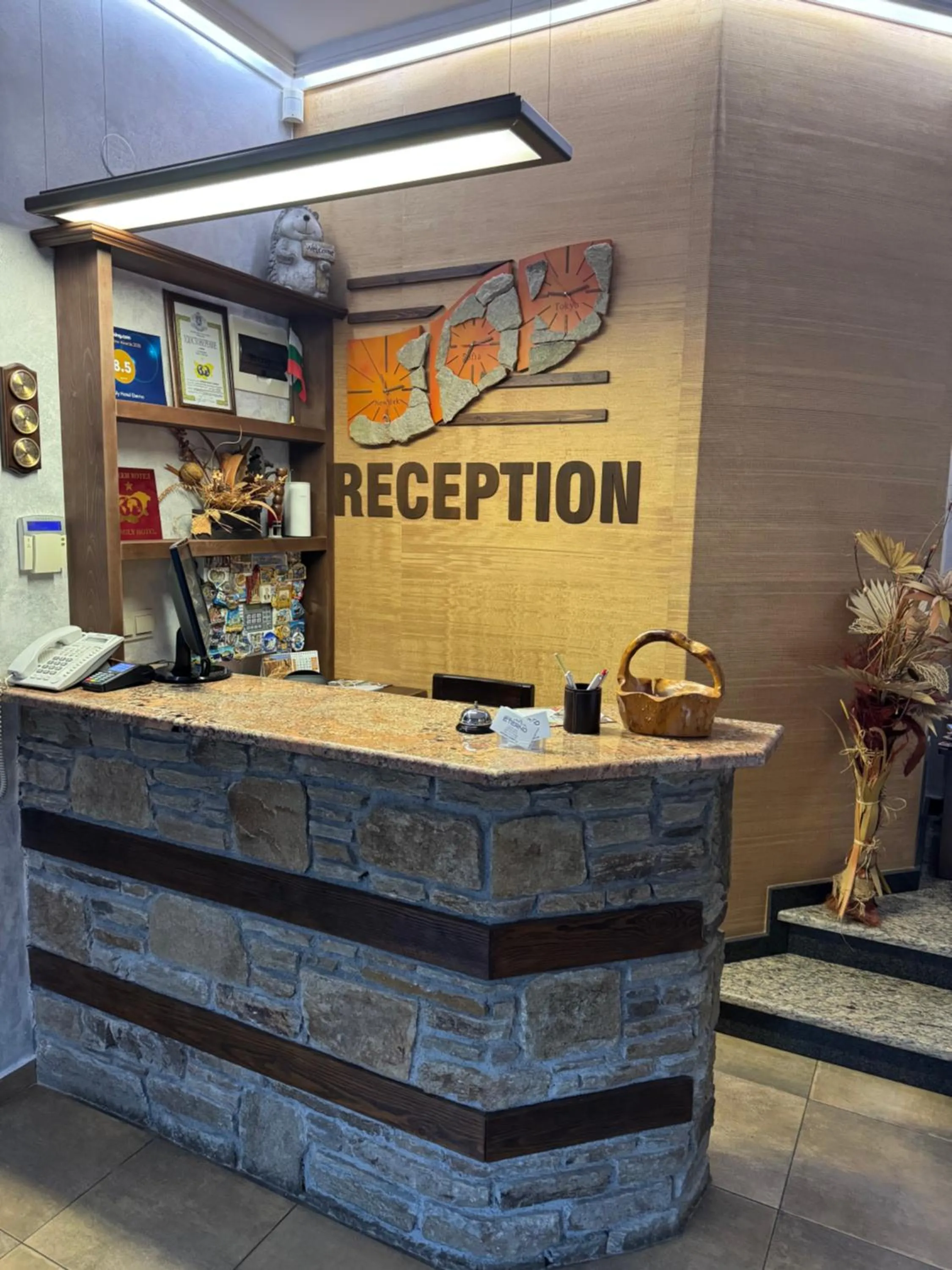 Lobby or reception in Family Hotel Eterno