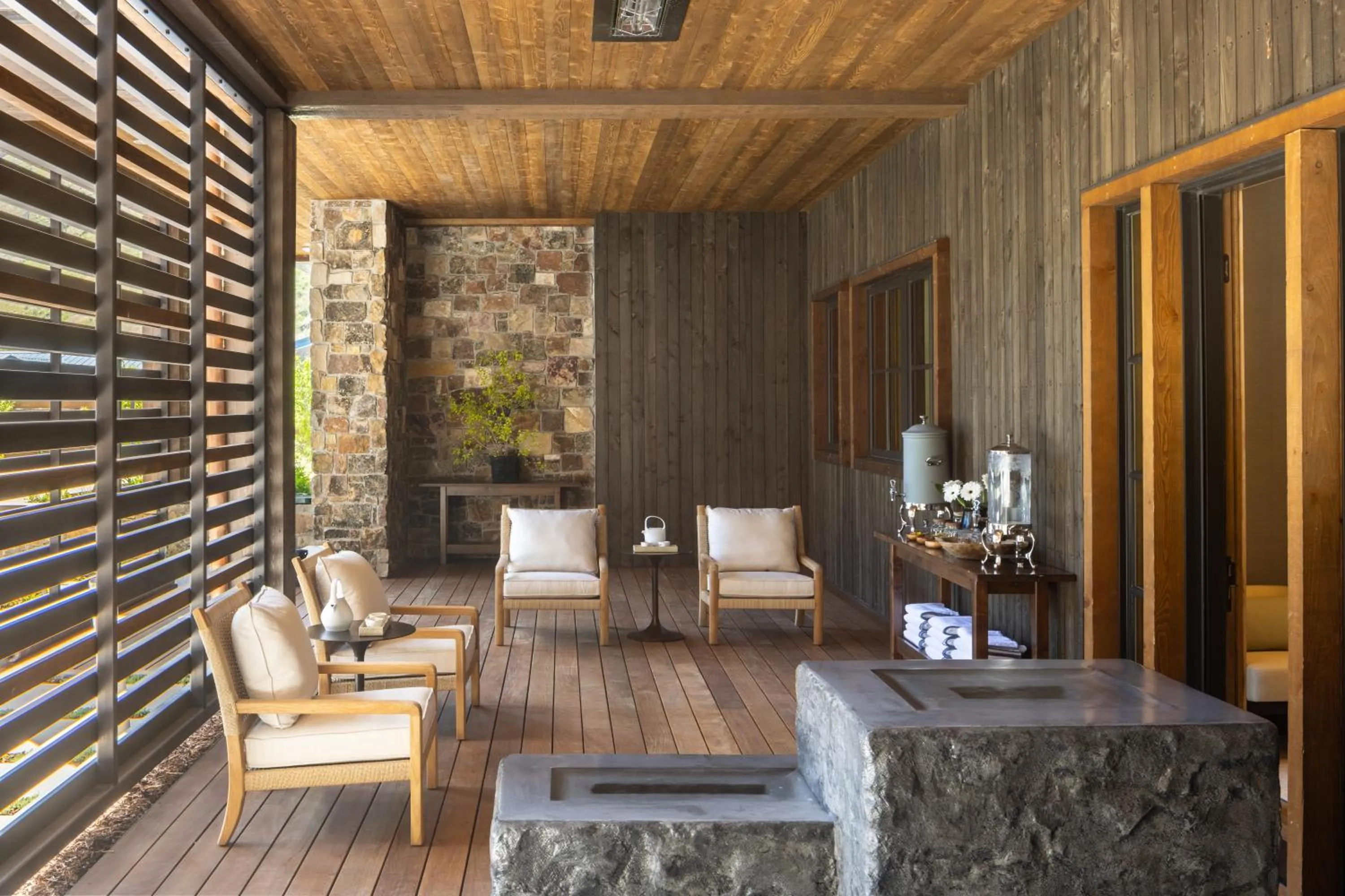 Patio in The Rusty Parrot Lodge and Spa