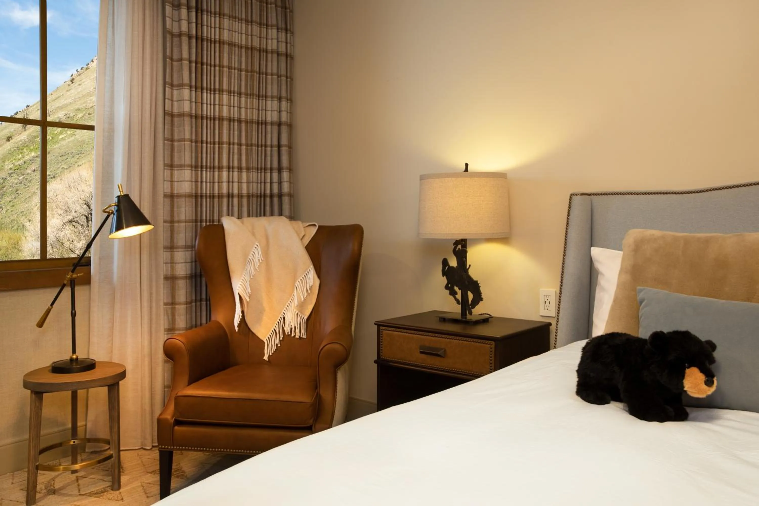 Bedroom, Bed in The Rusty Parrot Lodge and Spa