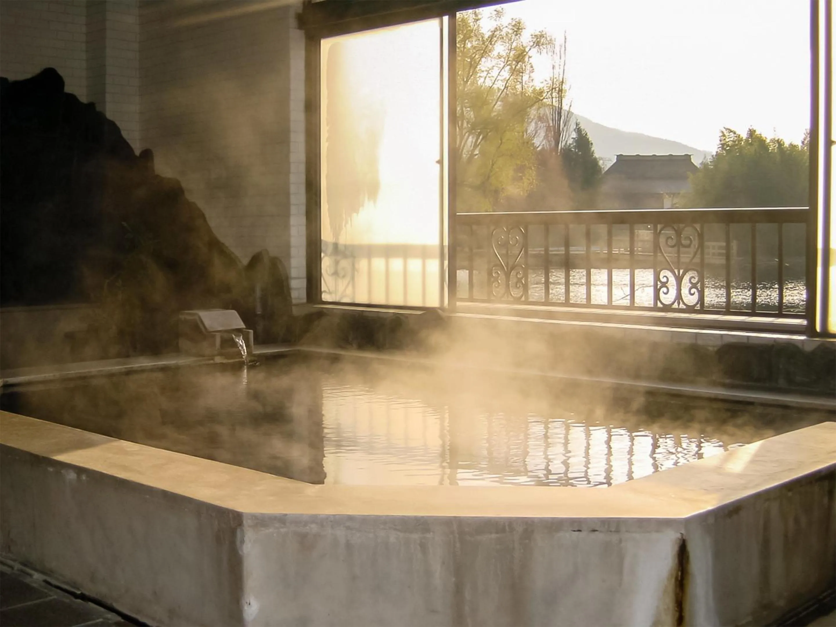 Hot Spring Bath in Pension Kinrinko Toyonokuni