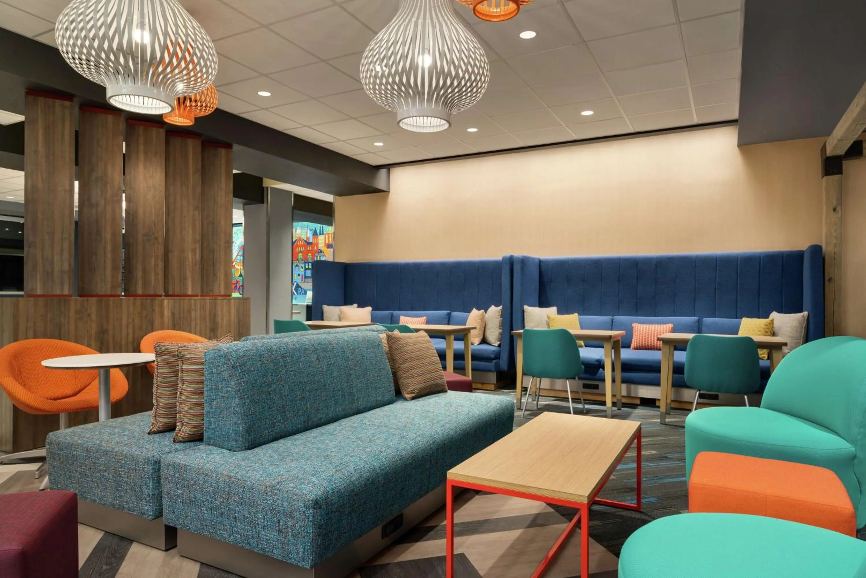 Lobby or reception in Tru By Hilton York Pa