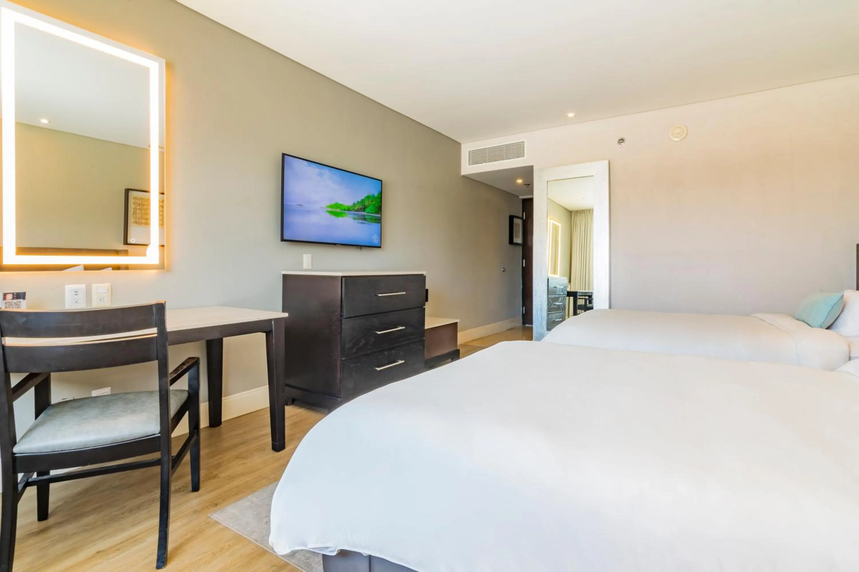 Bed in Hotel Lucerna Hermosillo