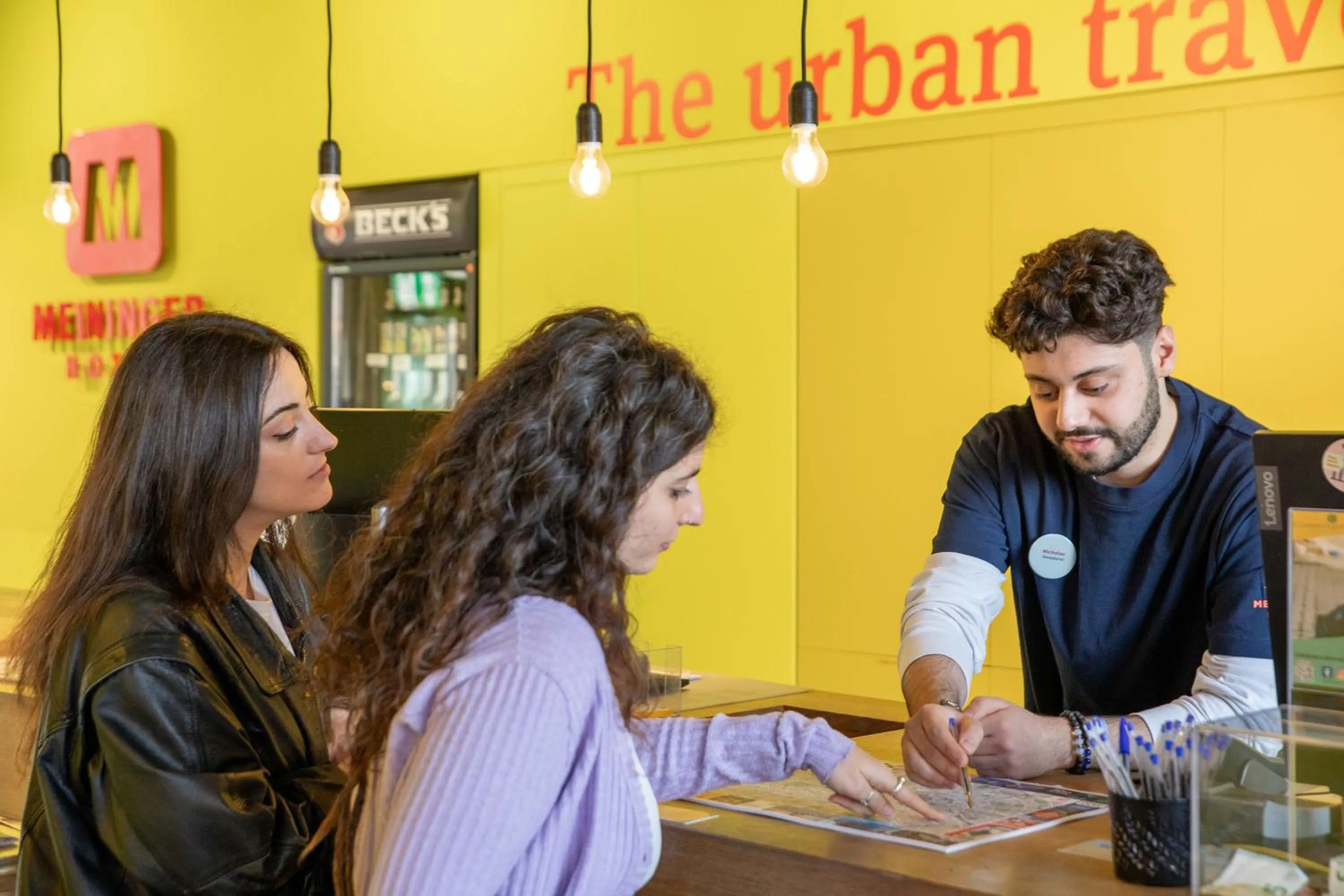 Lobby or reception in MEININGER Hotel Berlin East Side Gallery
