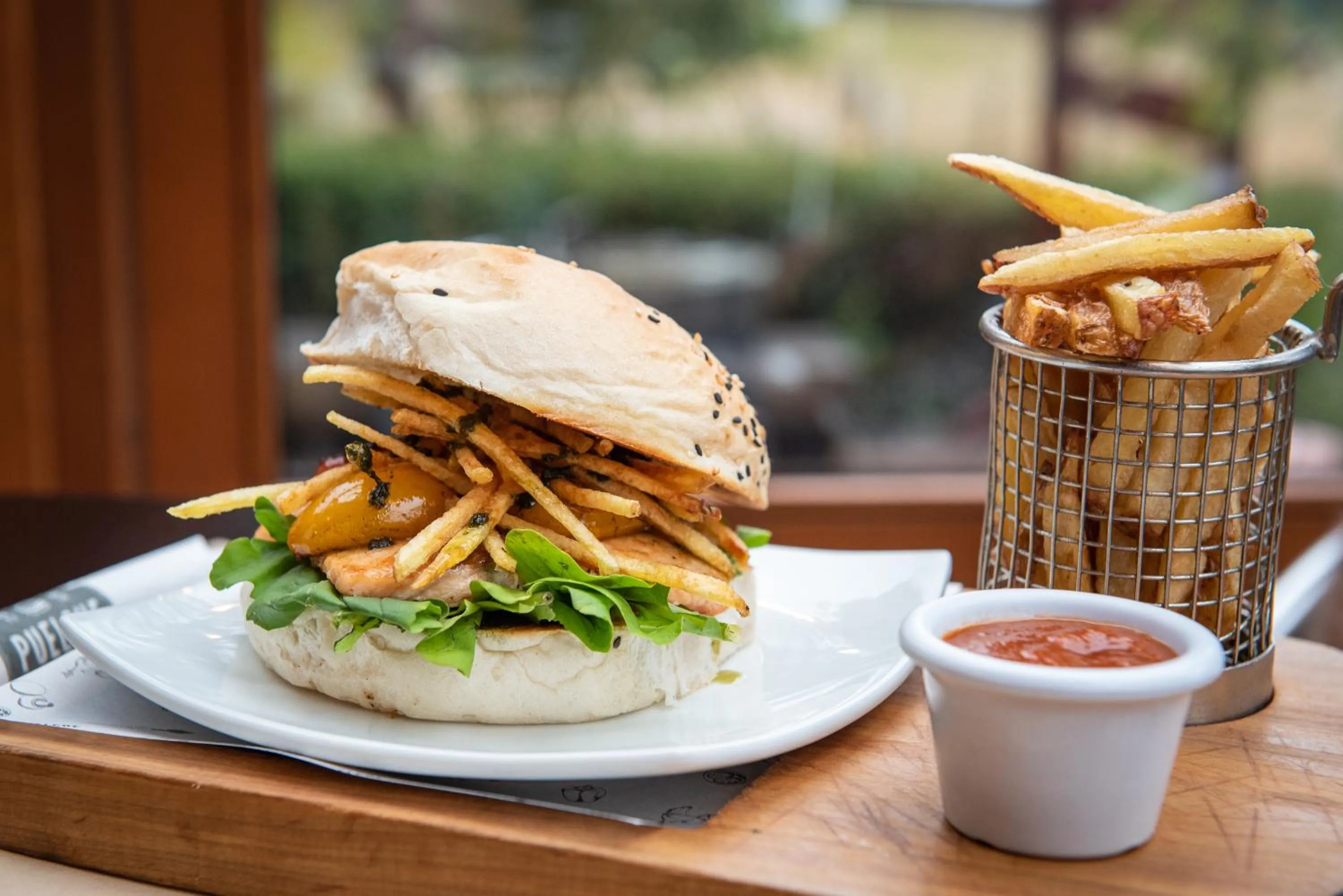 Restaurant/places to eat in Hotel Puelche