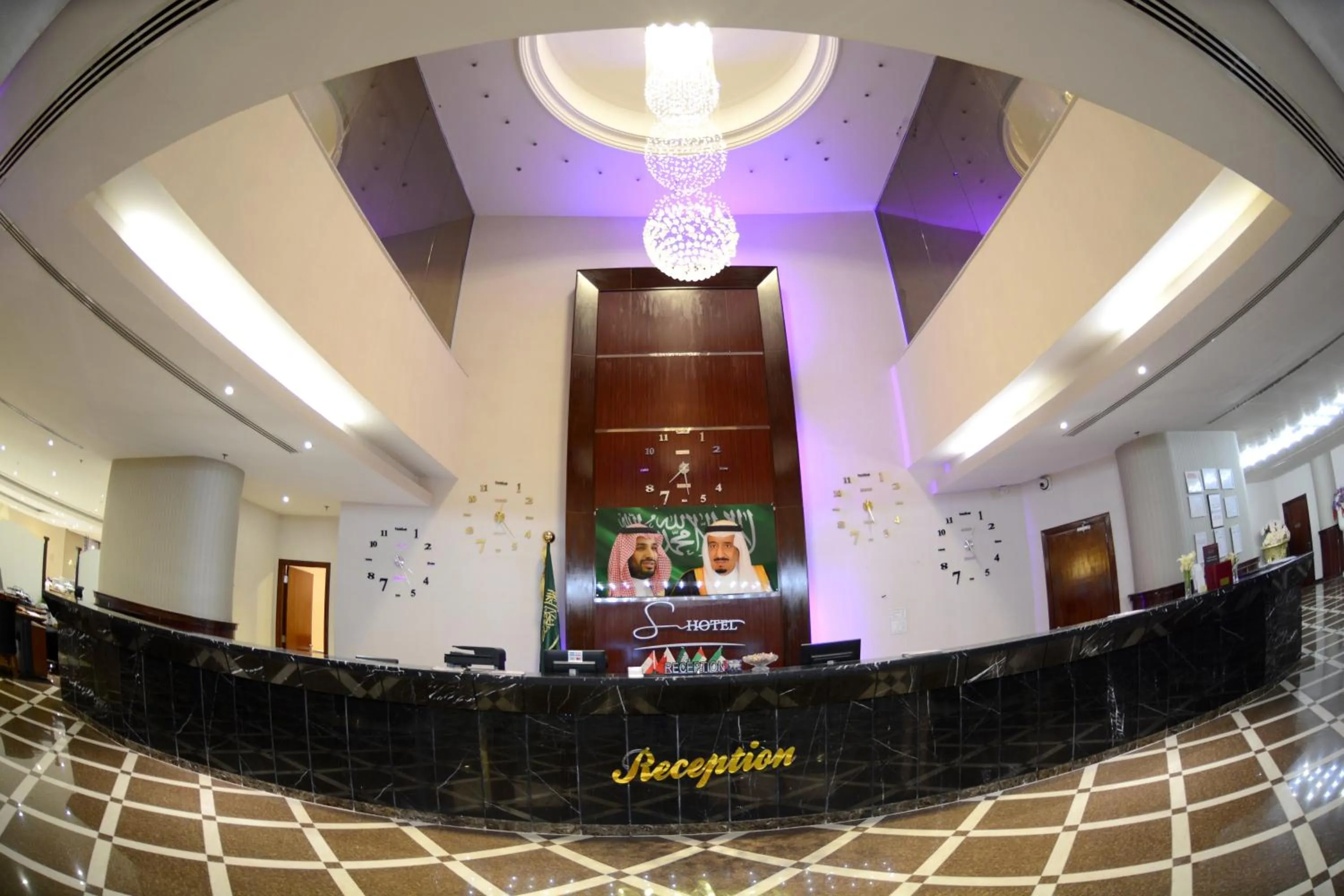 Lobby/Reception in Signature Al Khobar Hotel