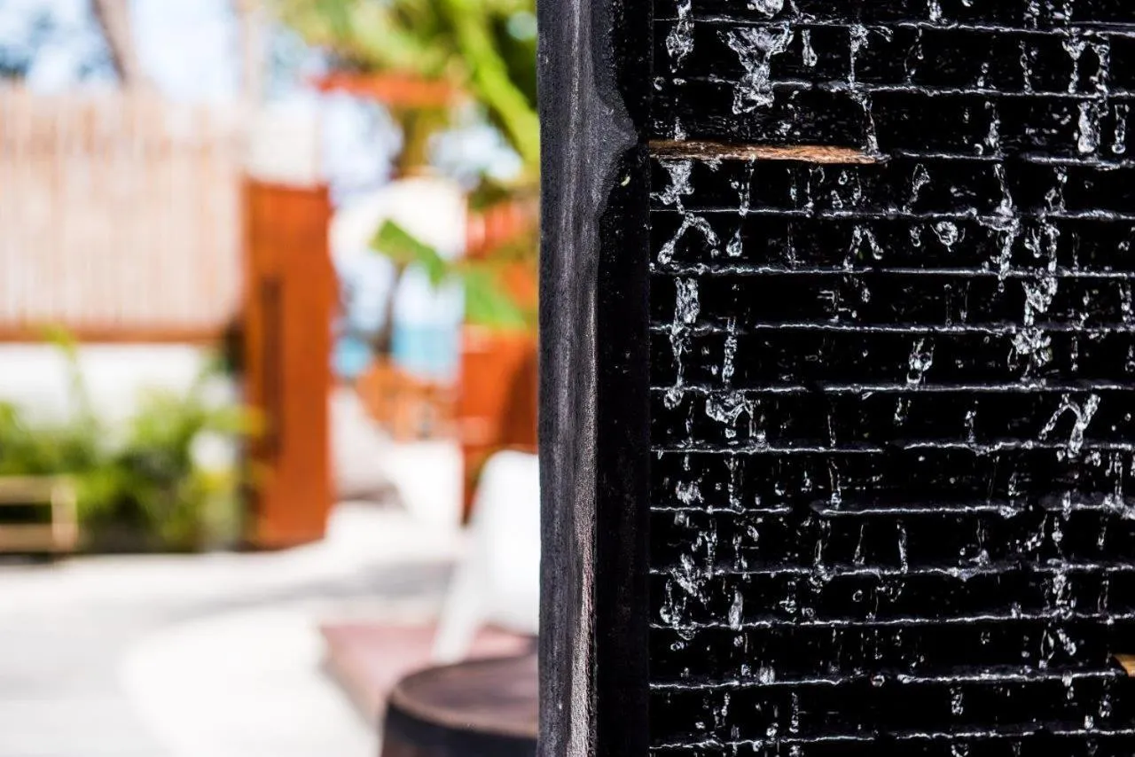 Communal lounge/ TV room in Veli Vilaa