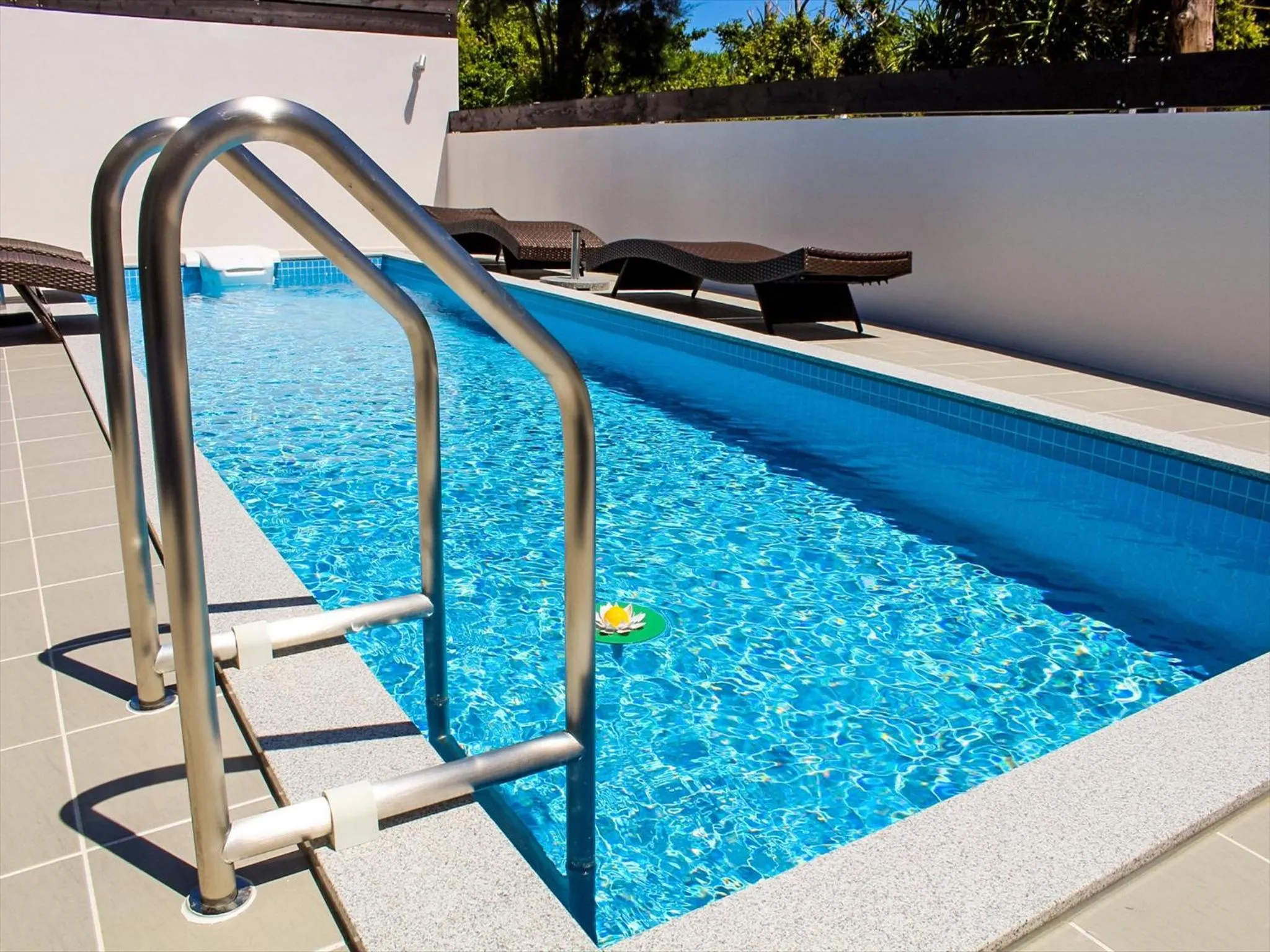 Swimming pool in Ahman Suite Villa Sumuide