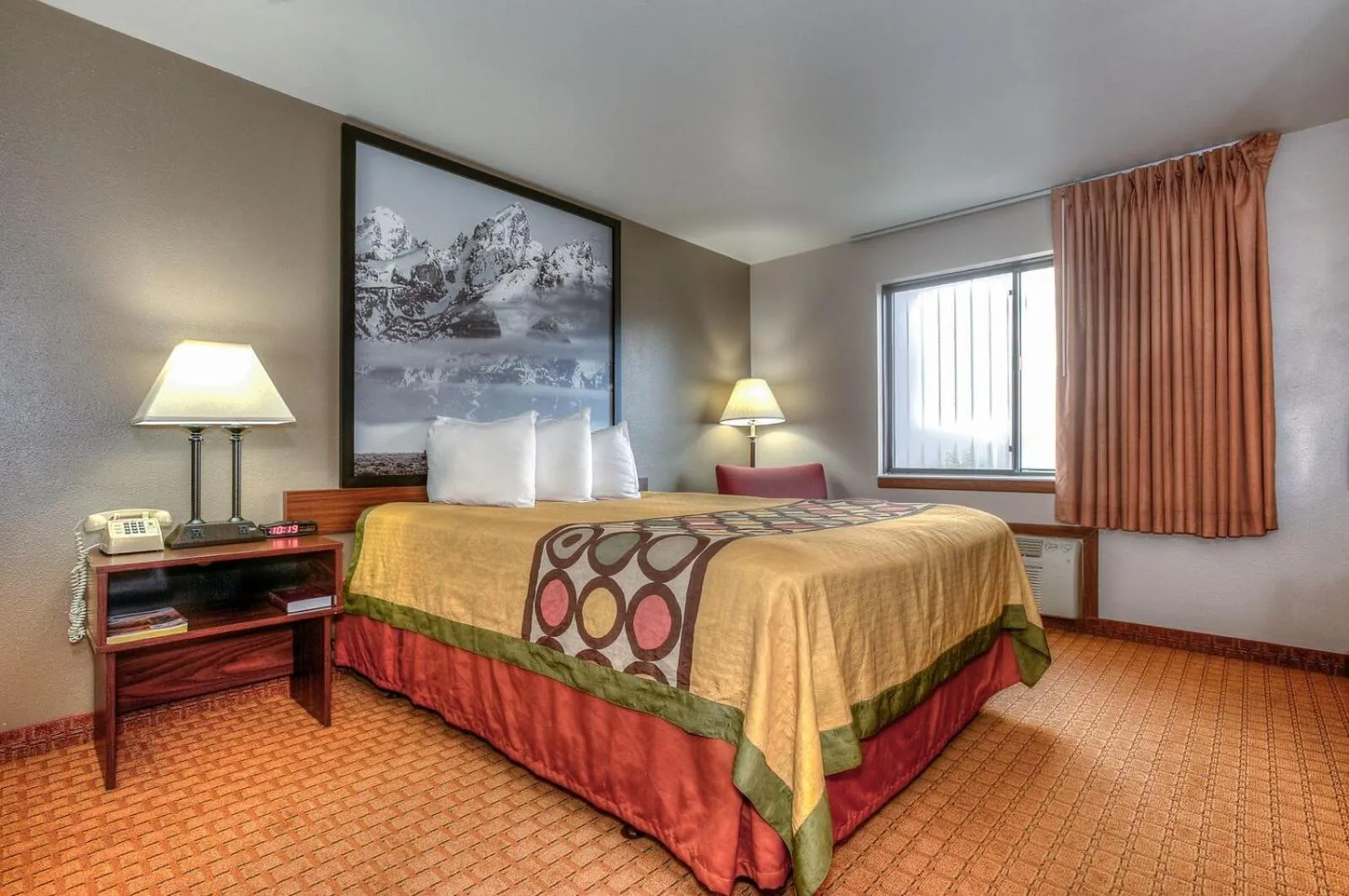 Bed in Super 8 by Wyndham Jackson Hole