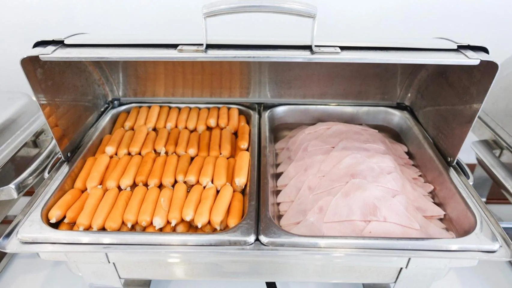 Buffet breakfast in Baan Imm Sook Resort