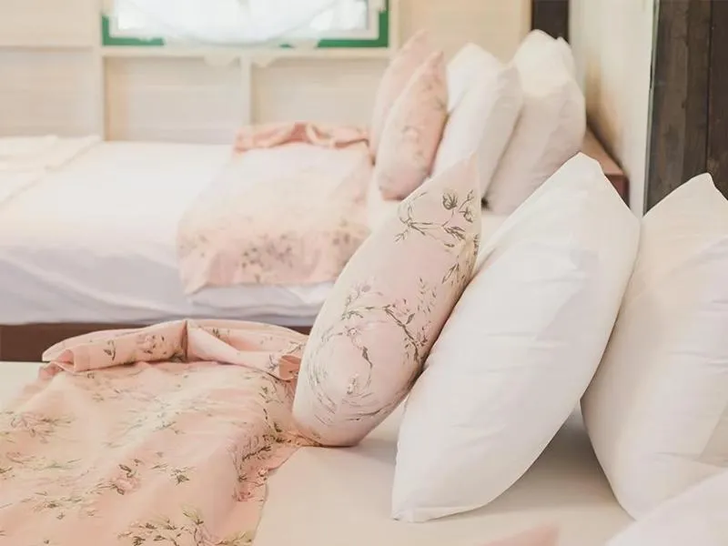 Bed in Baan Imm Sook Resort