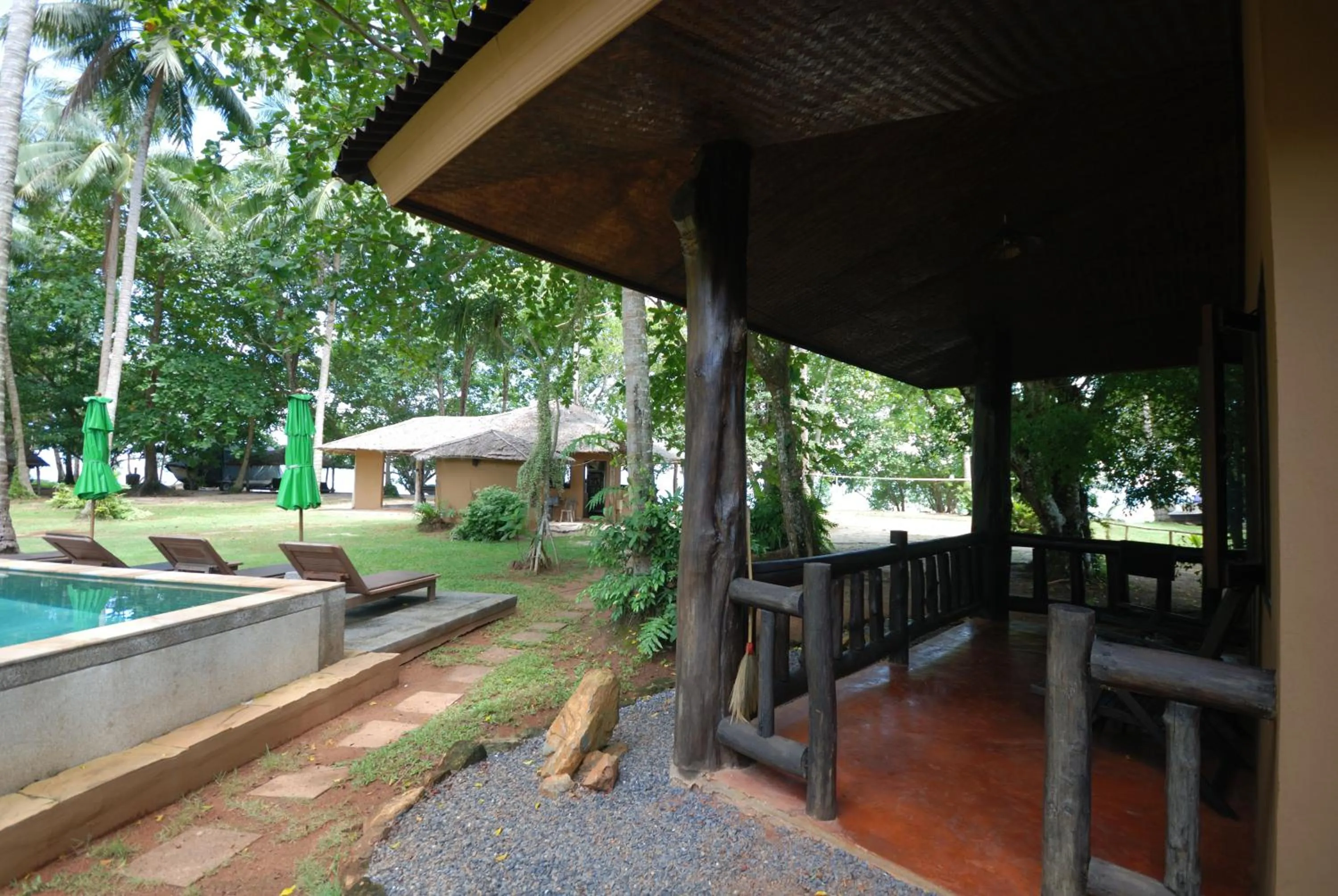Garden view in Melina Beach Front Bungalows