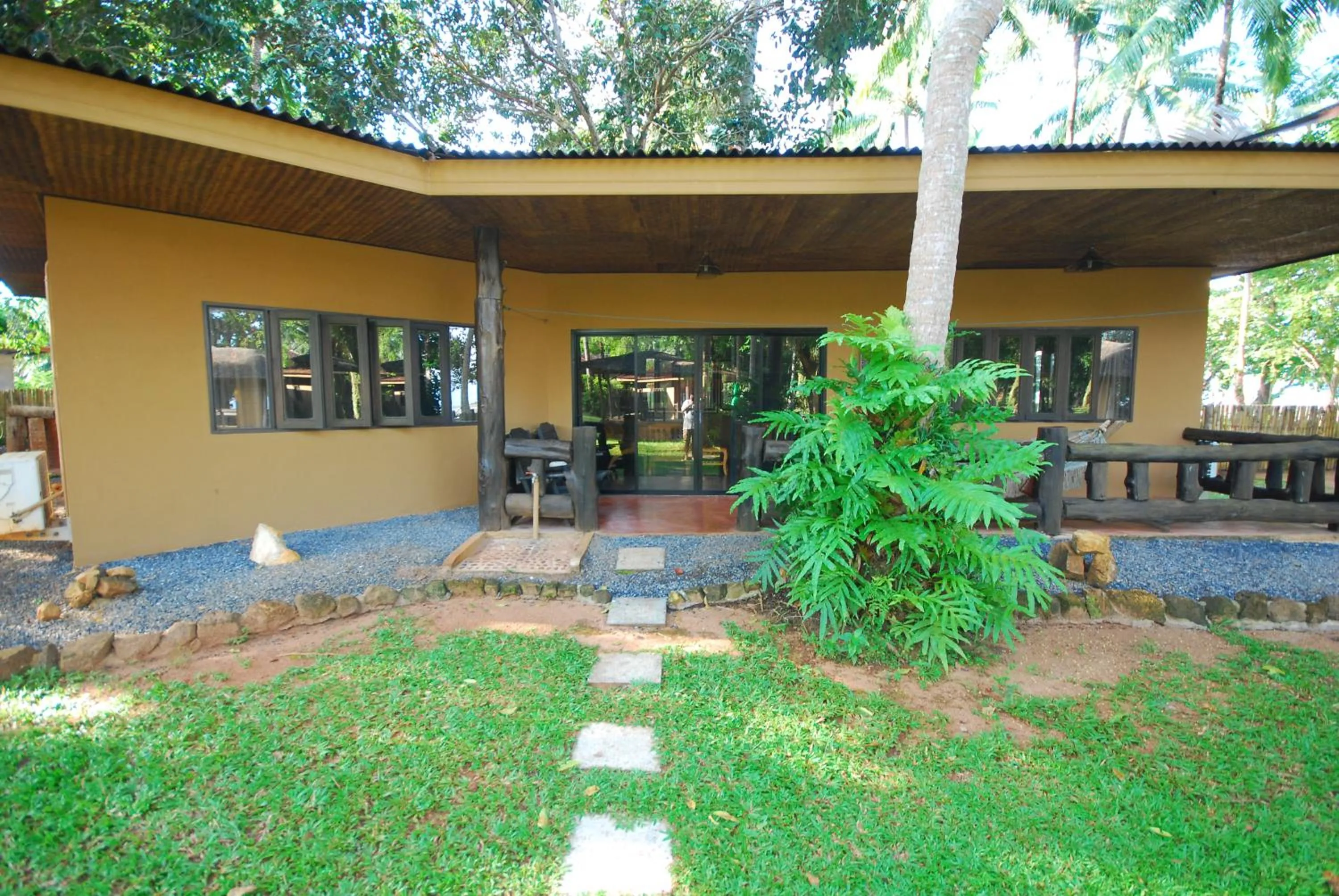 Photo of the whole room in Melina Beach Front Bungalows