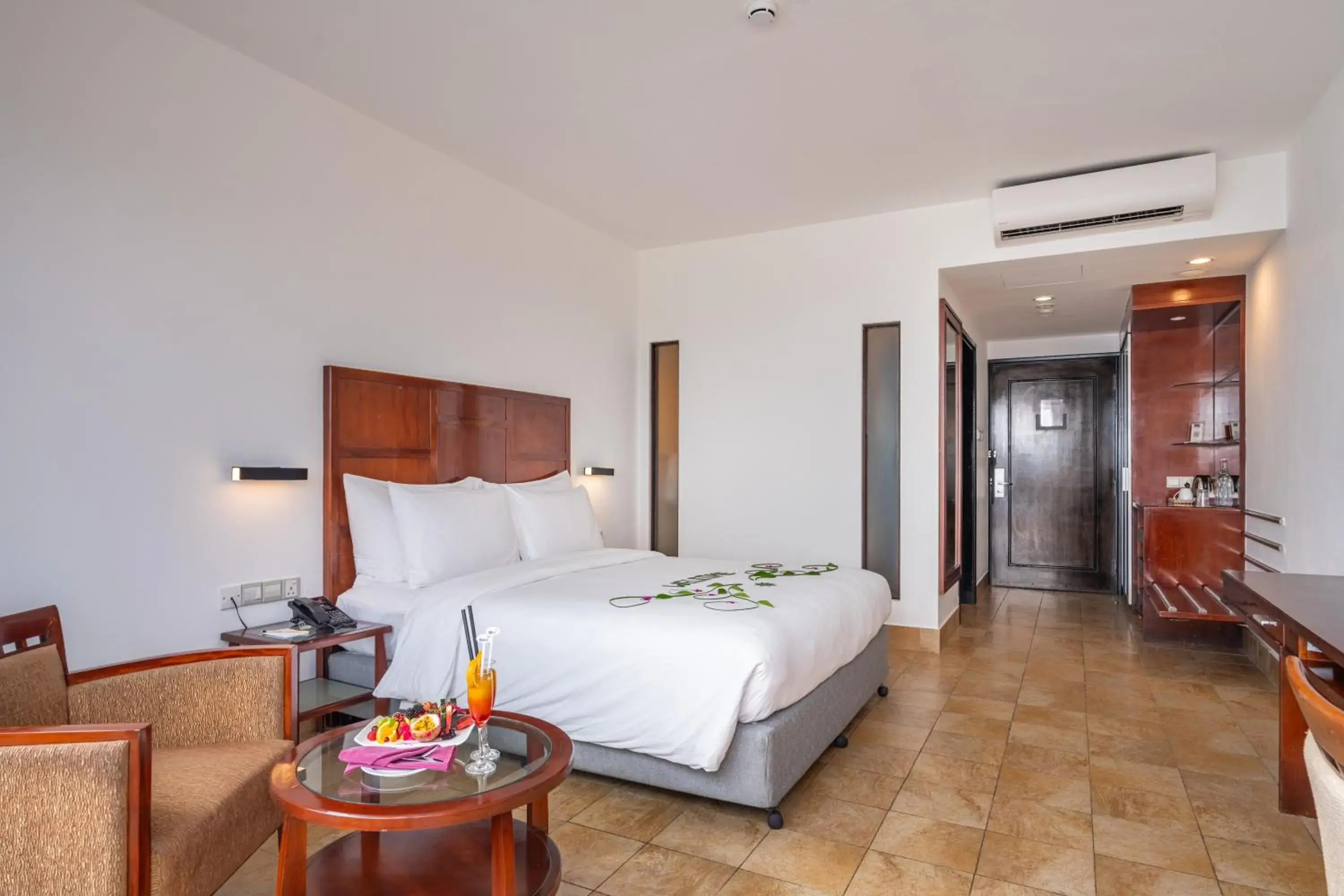 Deluxe Garden View in Hulhule Island Hotel- Private Beach Access & Airport Pick-up and Drop Deluxe Garden View in Hulhule Island Hotel- Private Beach Access & Airport Pick-up and Drop