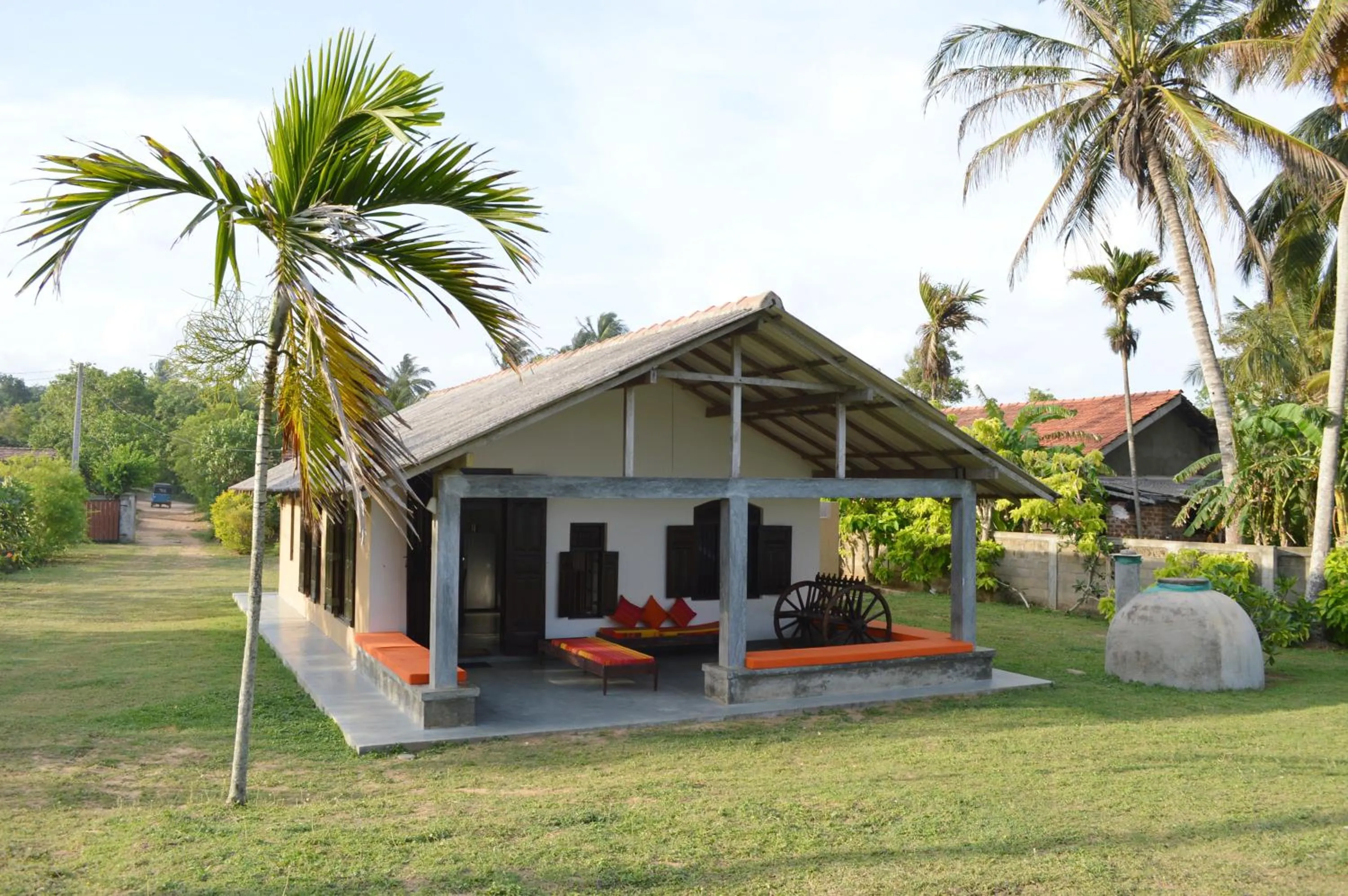 Facade/entrance in Ocean Cottage
