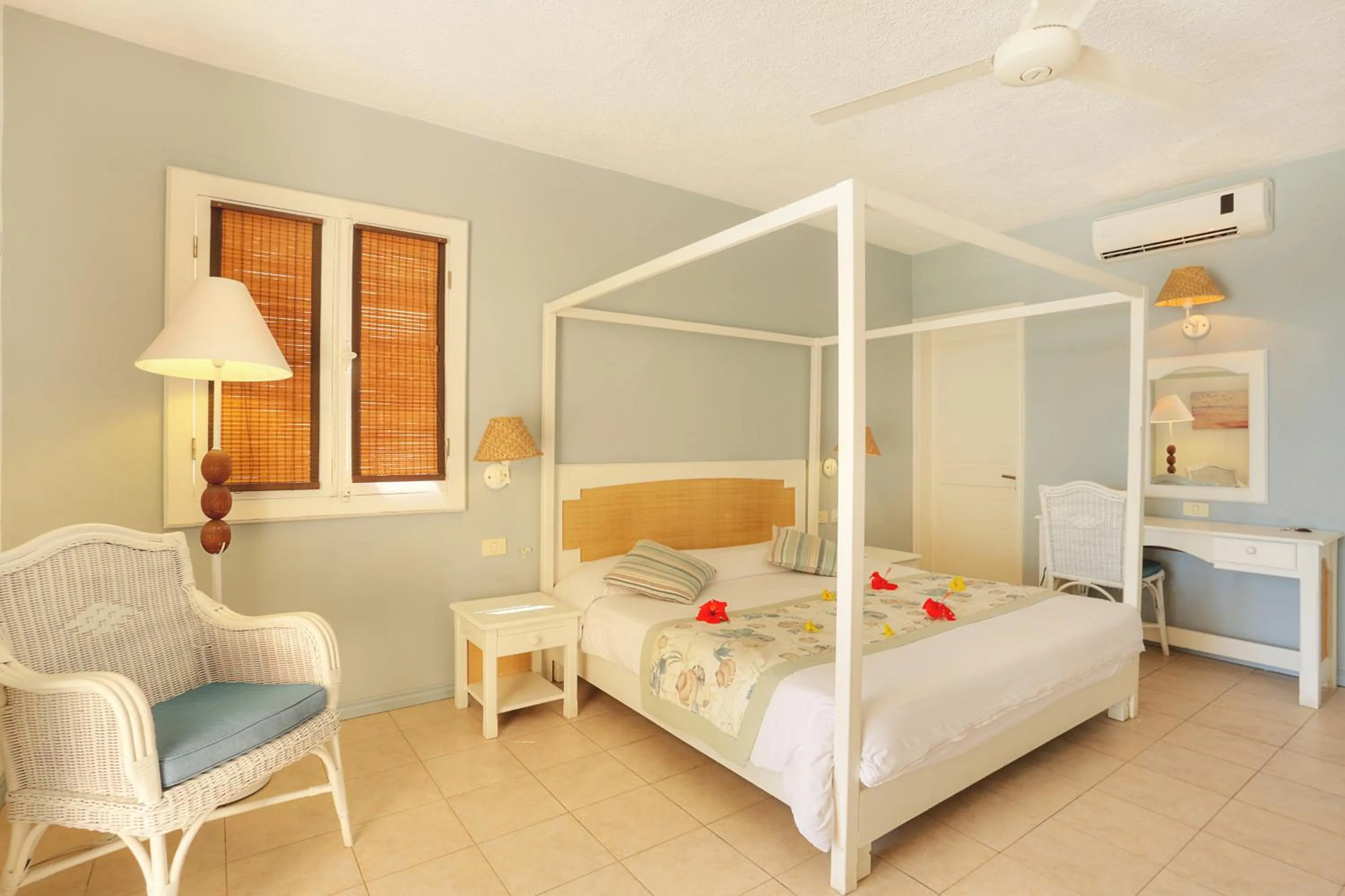 Photo of the whole room in Cocotiers Hotel - Rodrigues