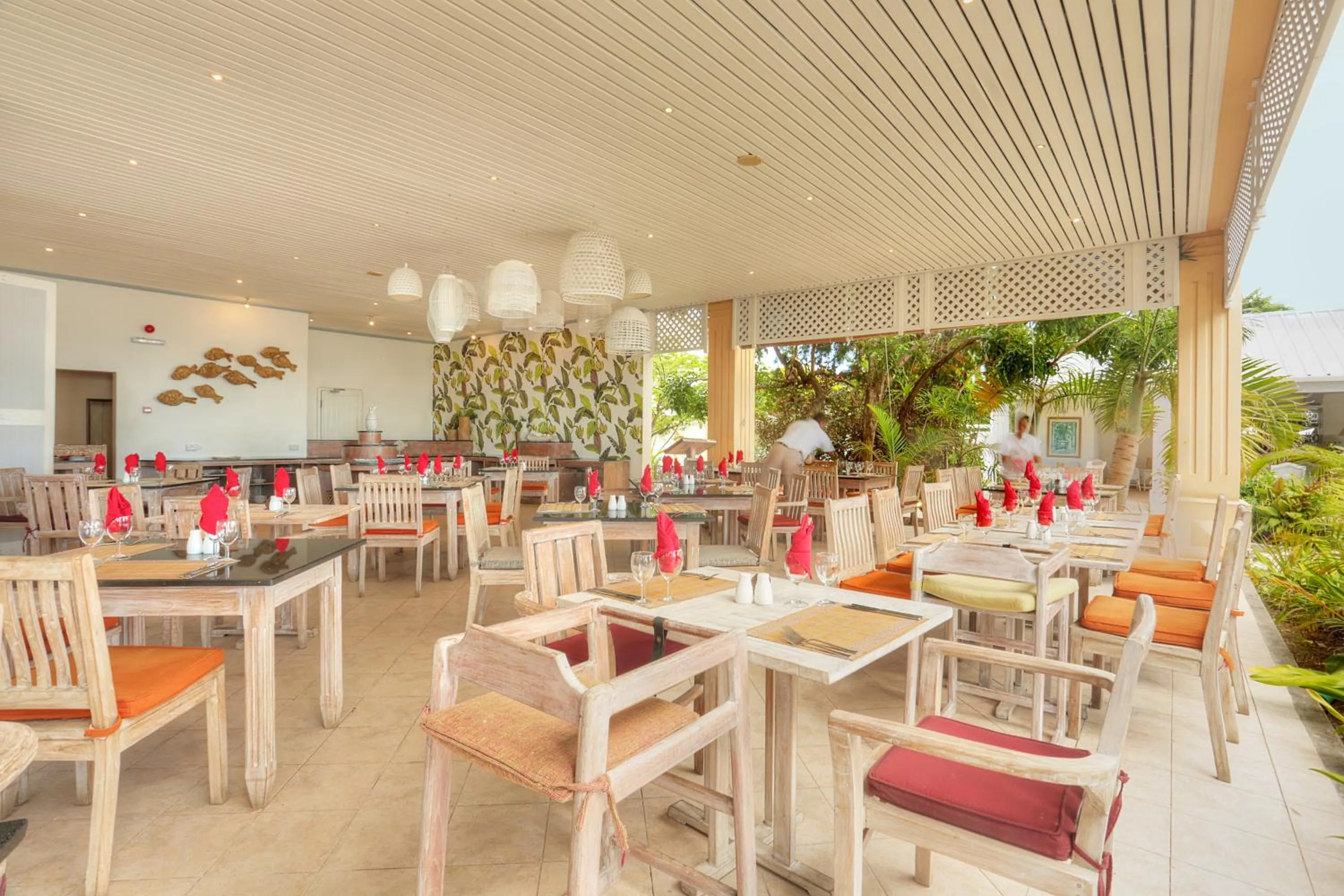 Restaurant/places to eat in Cocotiers Hotel - Rodrigues