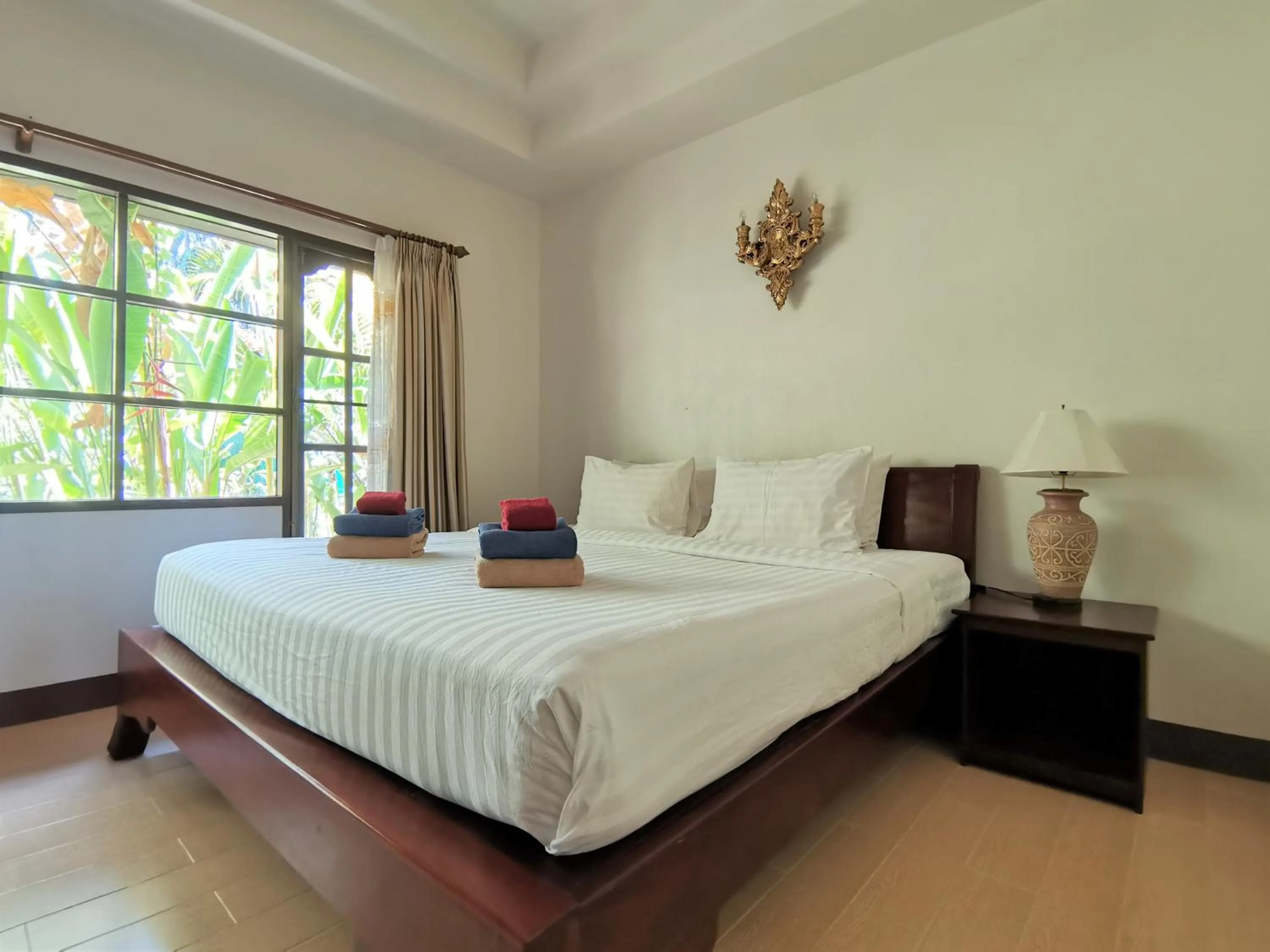 Photo of the whole room, Bed in Holiday Villa, Lanta