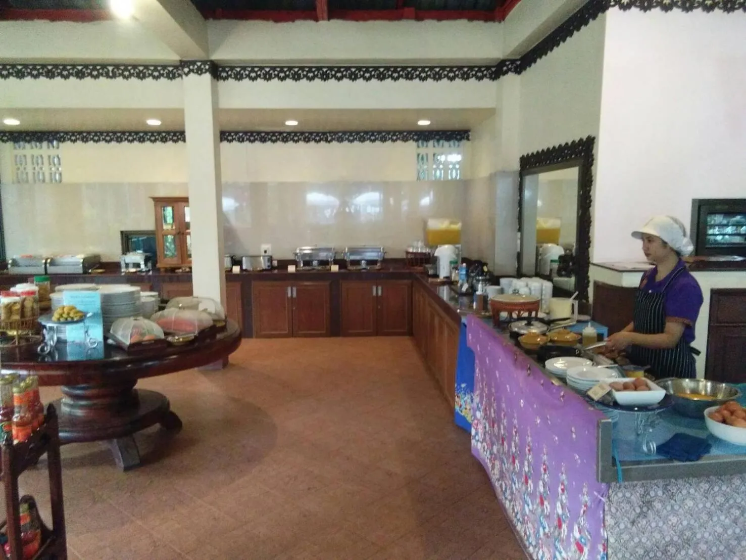 Breakfast in Holiday Villa, Lanta