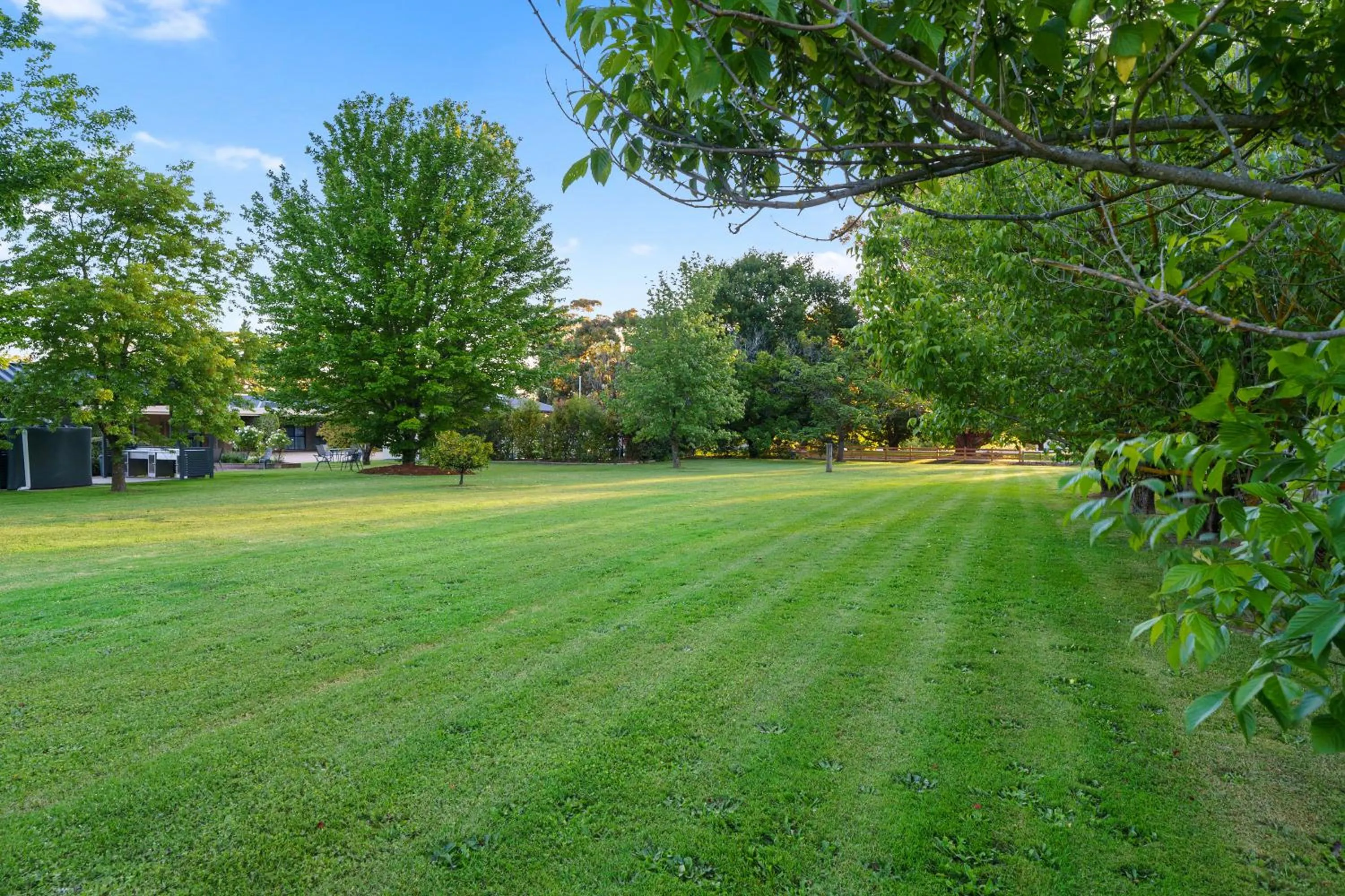 Natural landscape in Beechworth Motor Inn