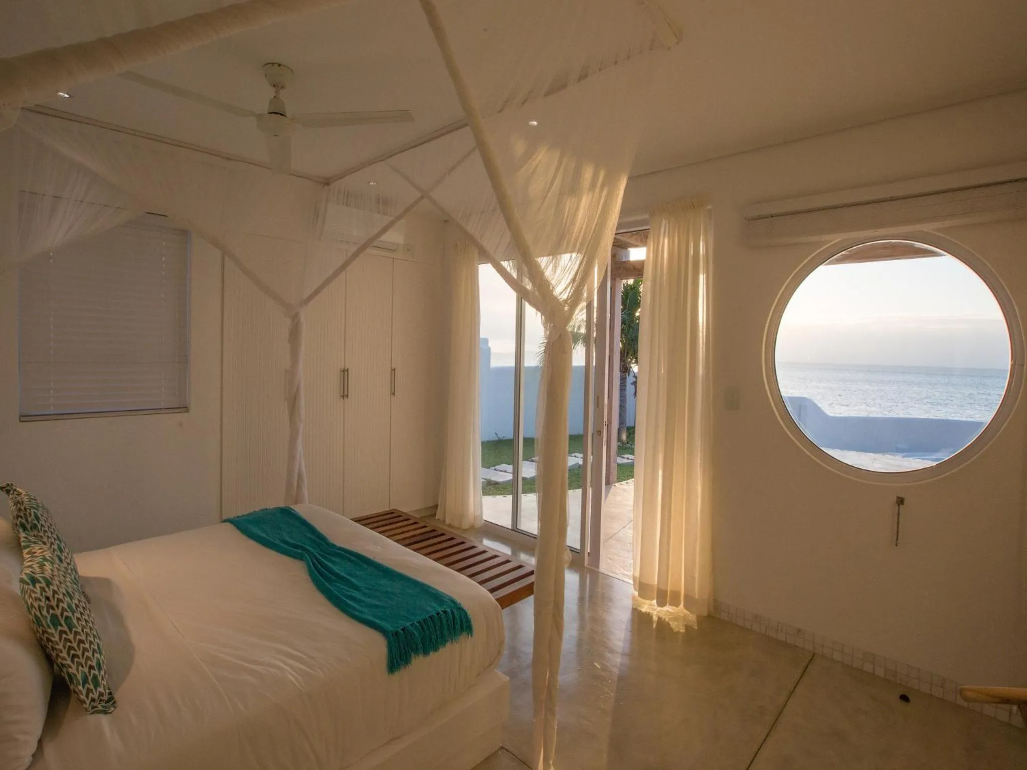 Bedroom, Bed in Beach House