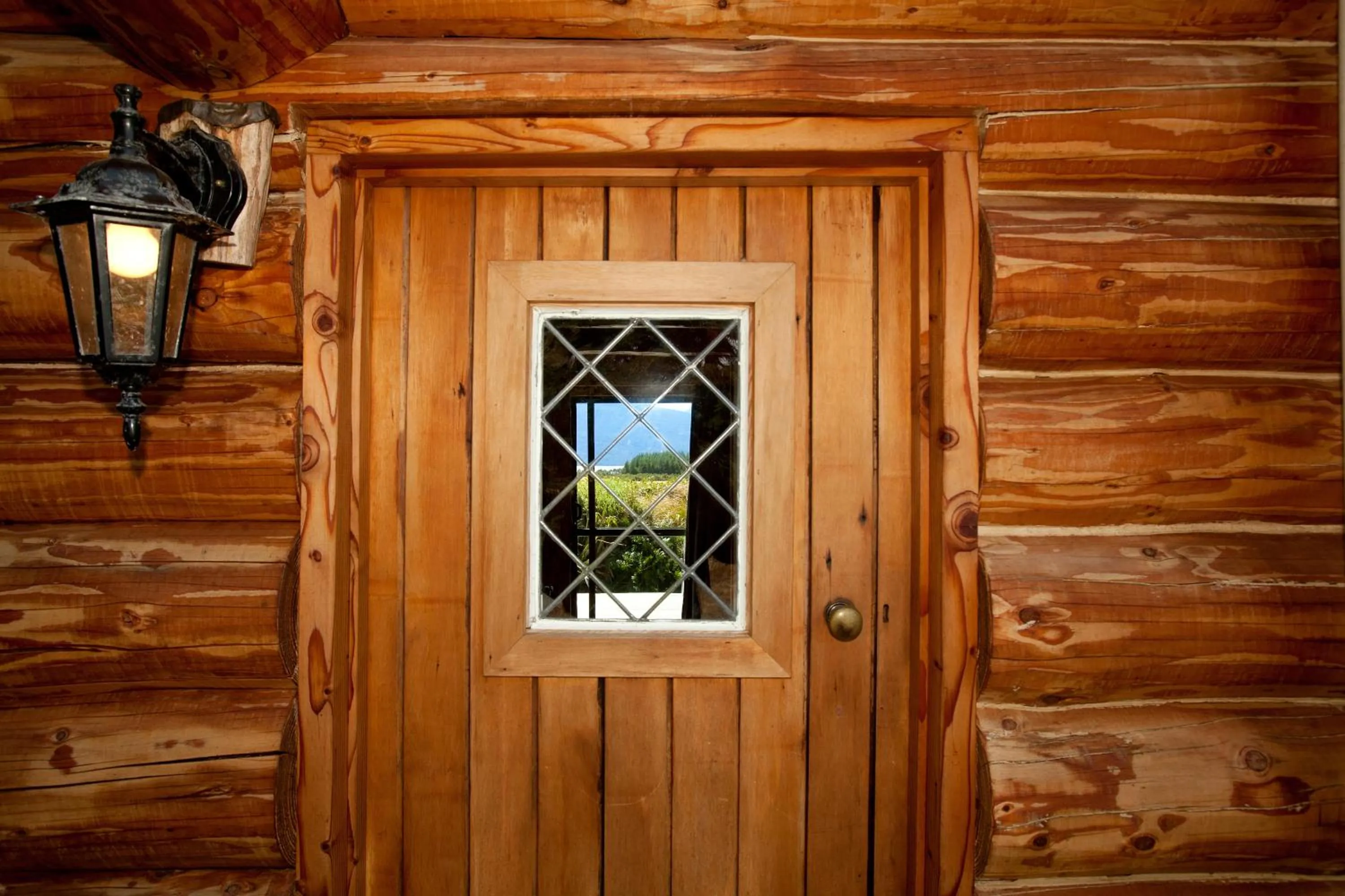 Facade/entrance in Fiordland Lodge