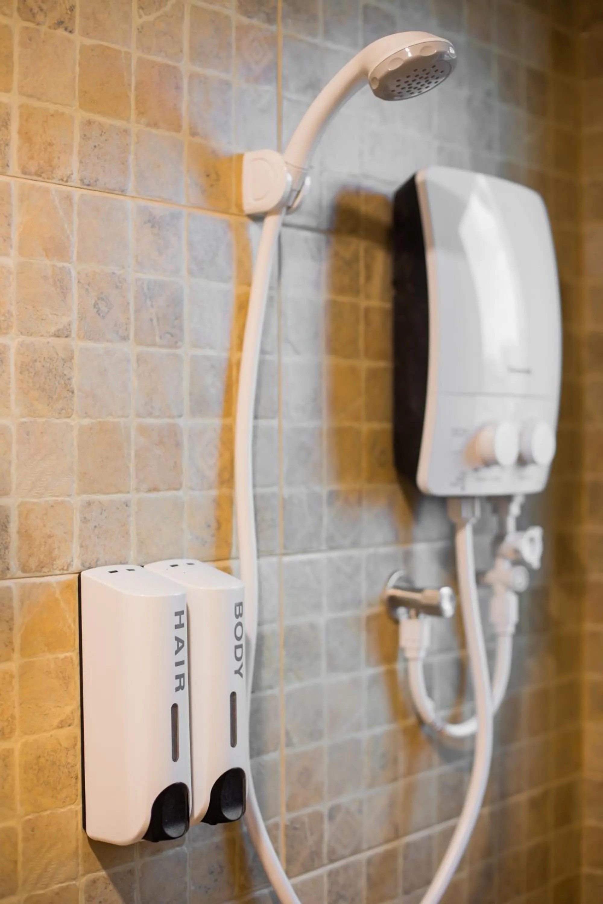 Shower in Lavender Inn USJ