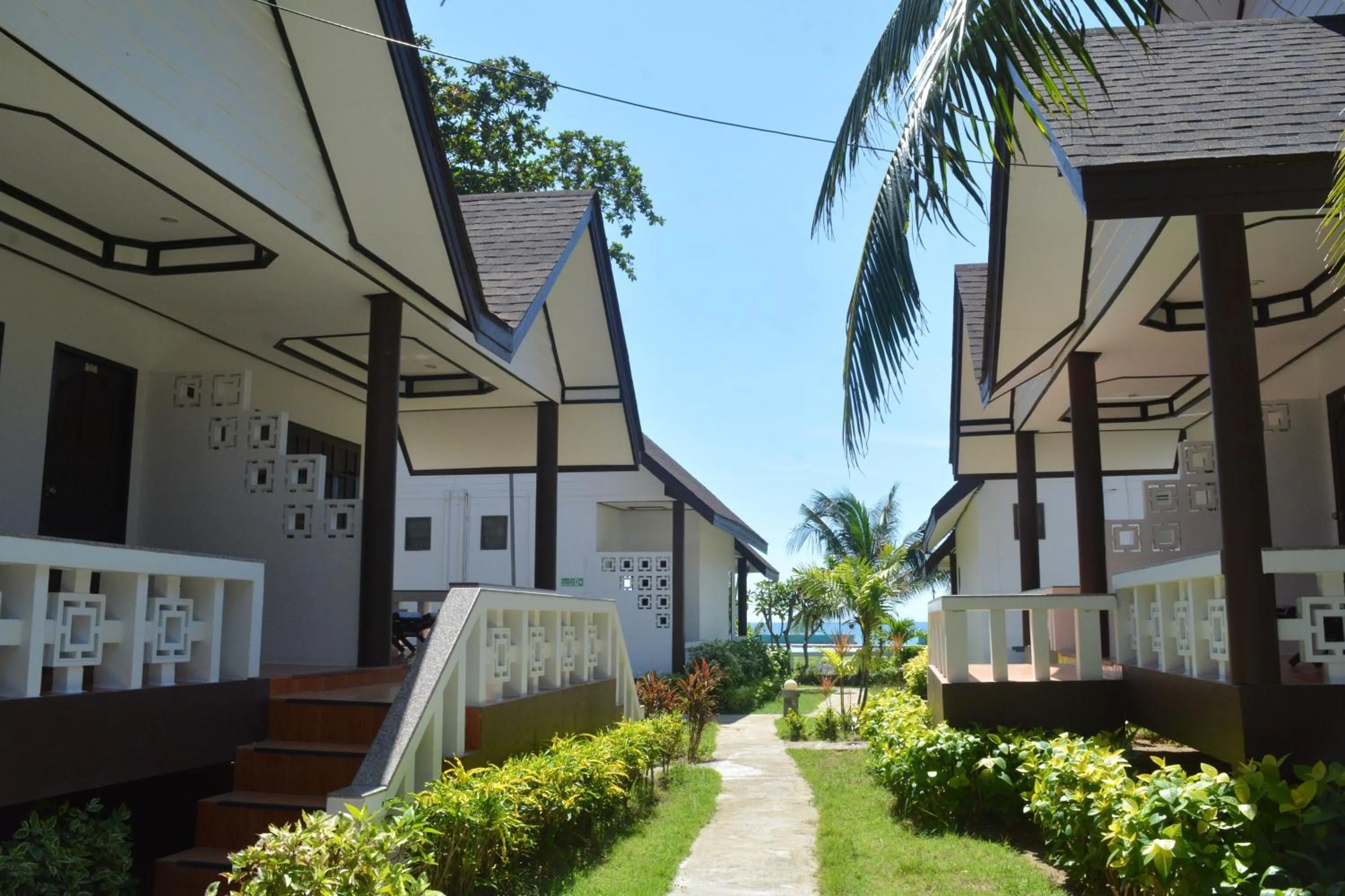 Lanta IL Mare Beach Resort