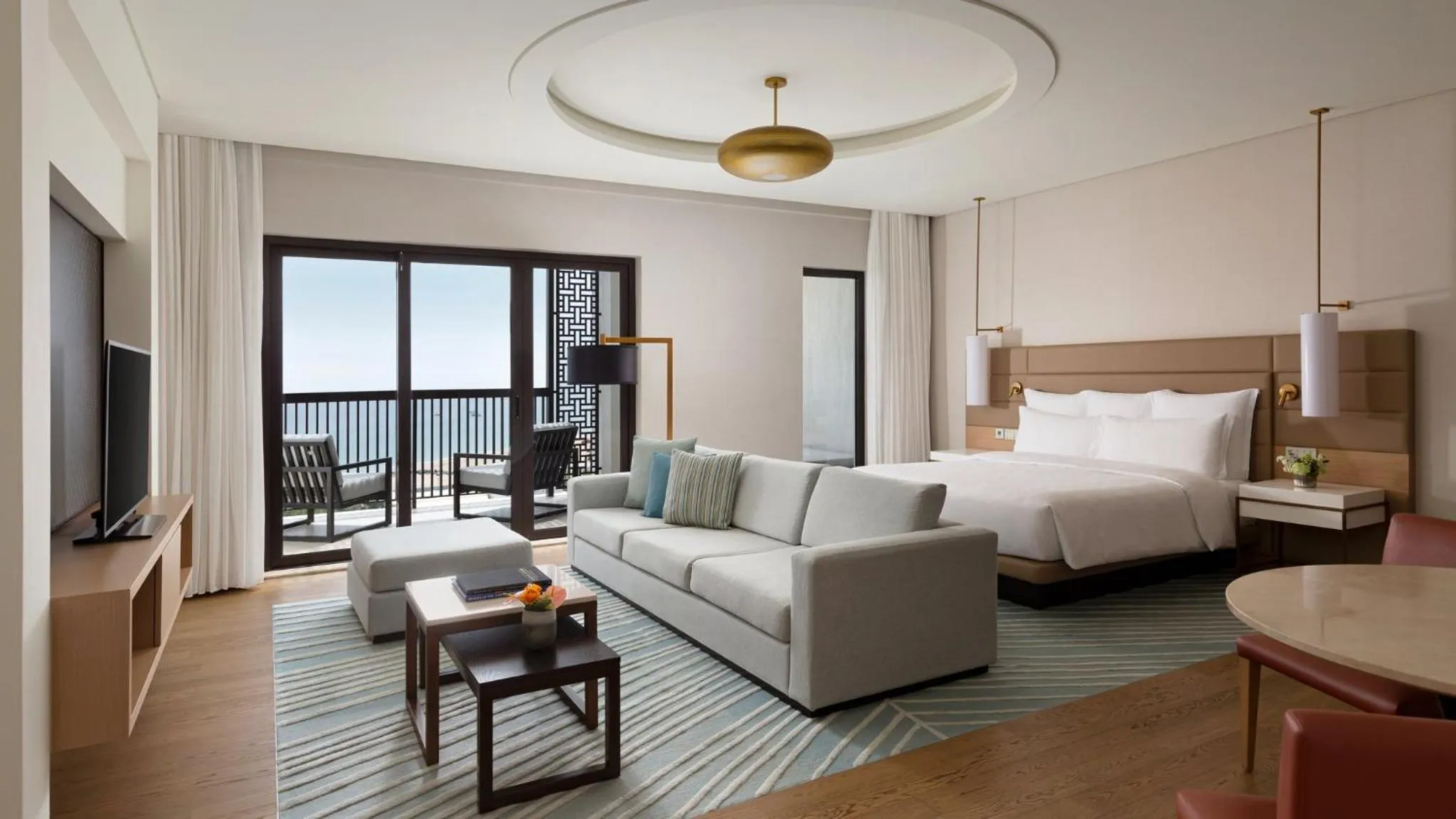 Bedroom, Bed in InterContinental Fujairah Resort by IHG