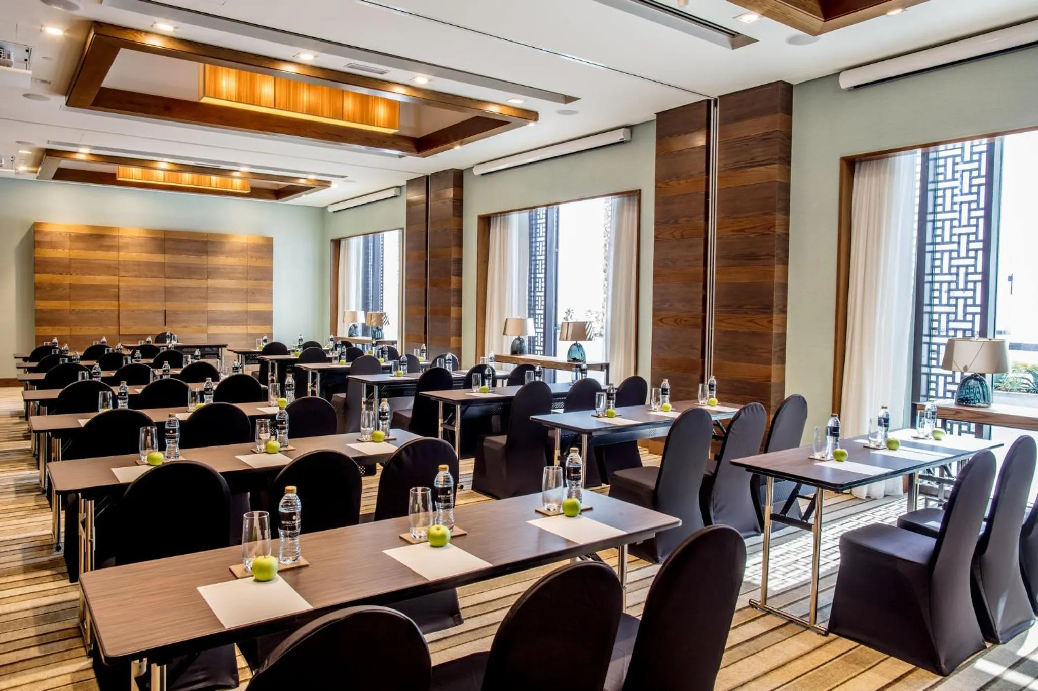 Meeting/conference room in InterContinental Fujairah Resort by IHG