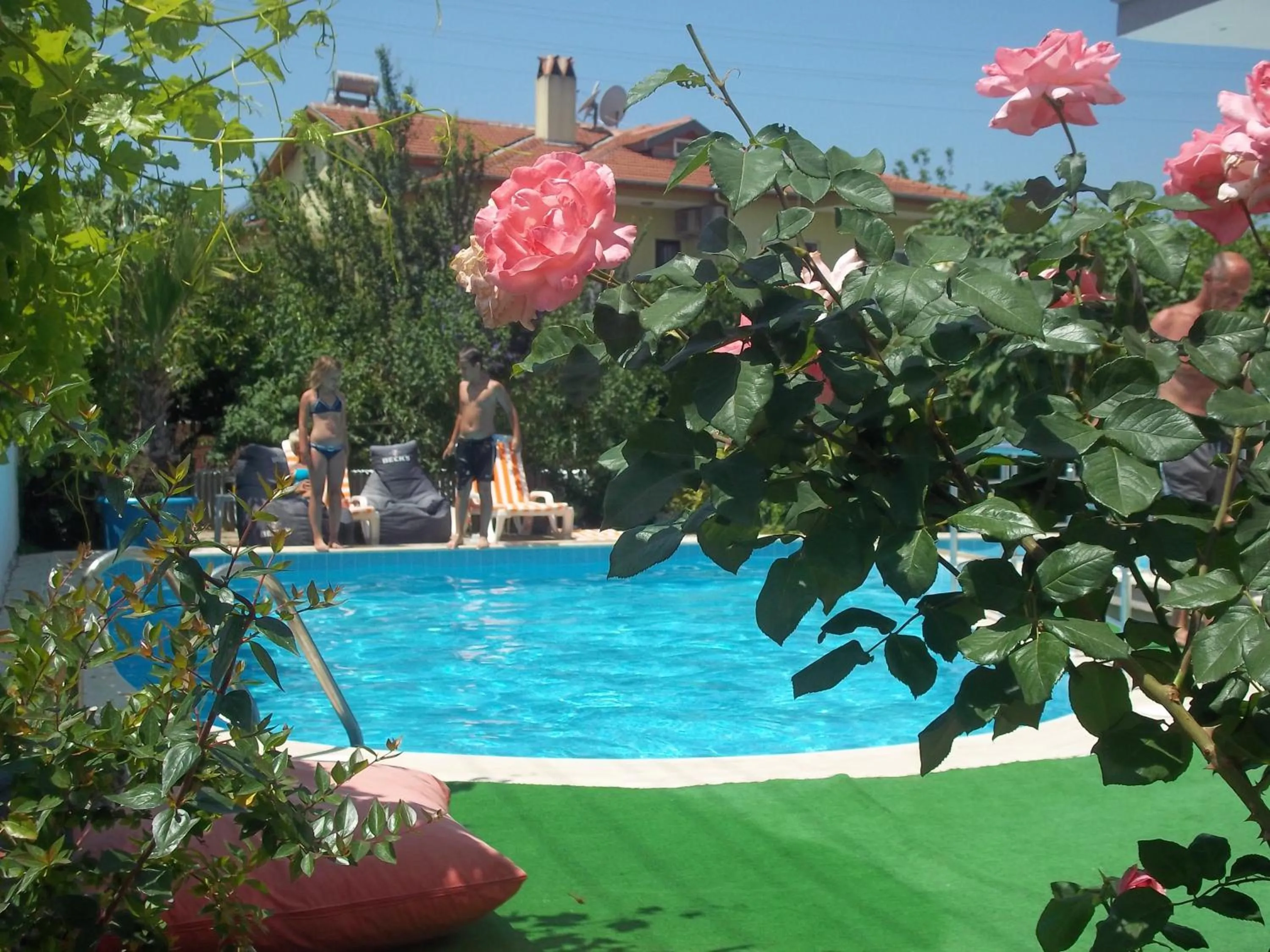 Pool view in Yakut Apart Hotel
