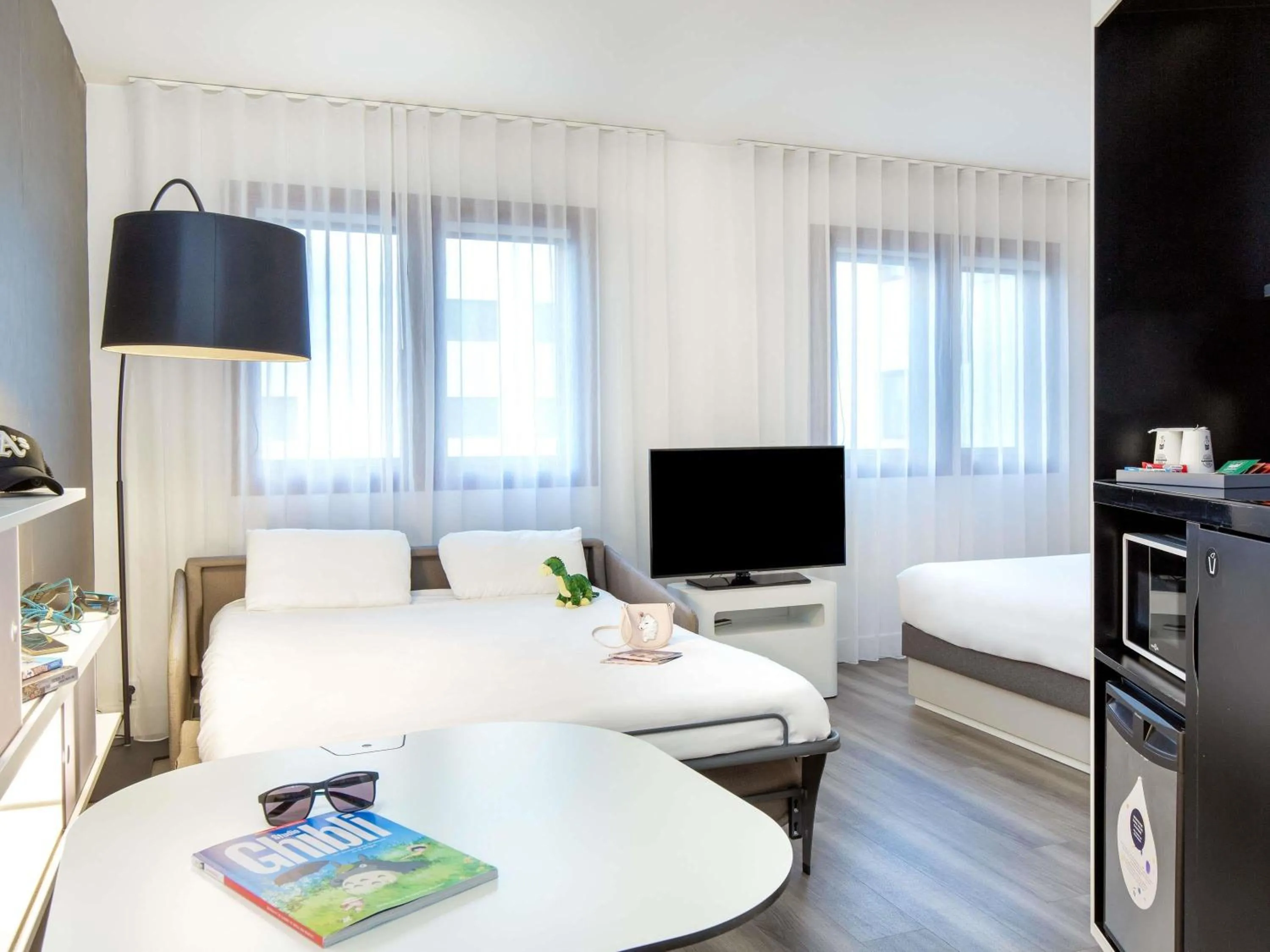 Bedroom, Bed in Novotel Suites Perpignan Centre - Grandes Suites & Confort Centre-Ville