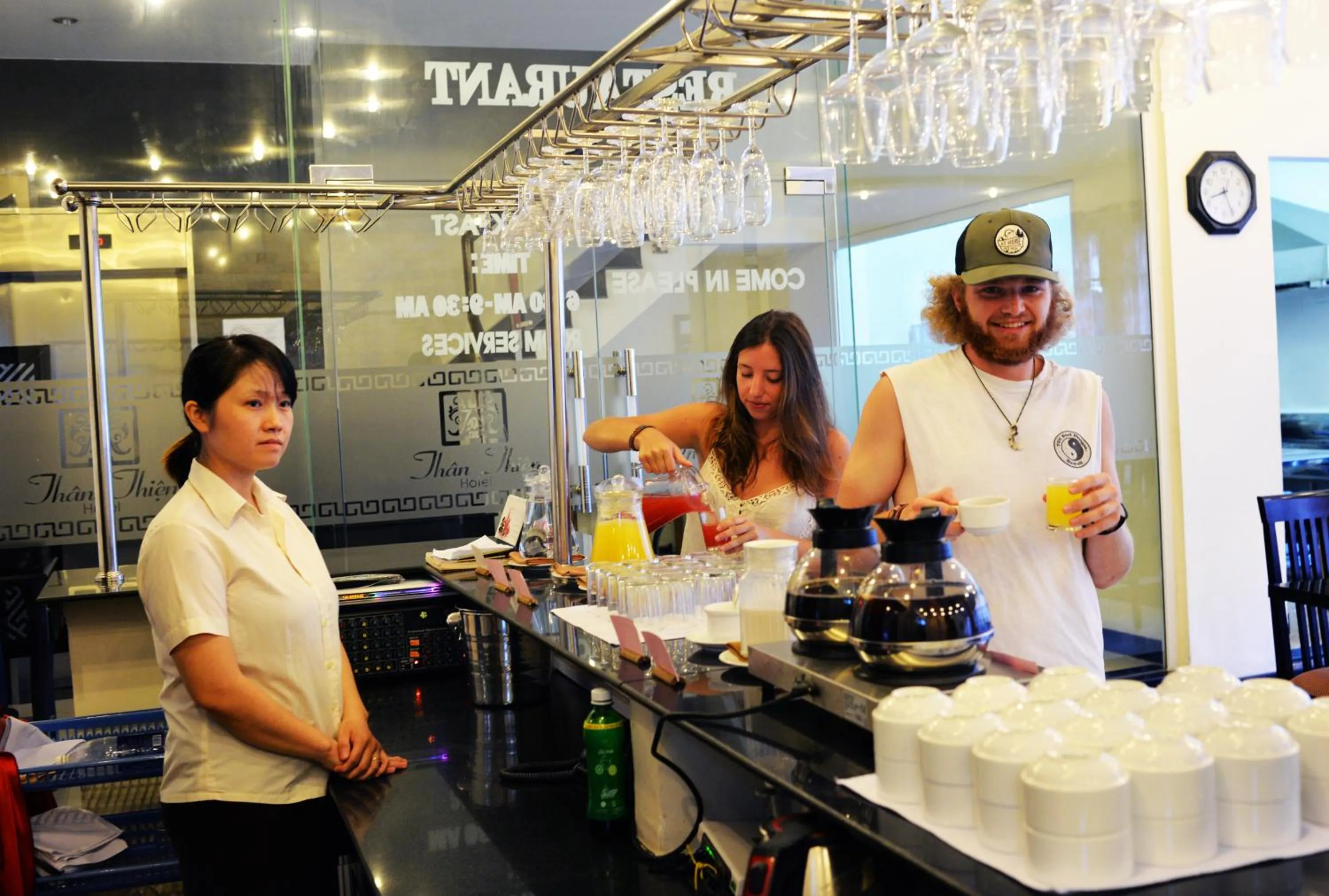 Breakfast in Than Thien - Friendly Hotel