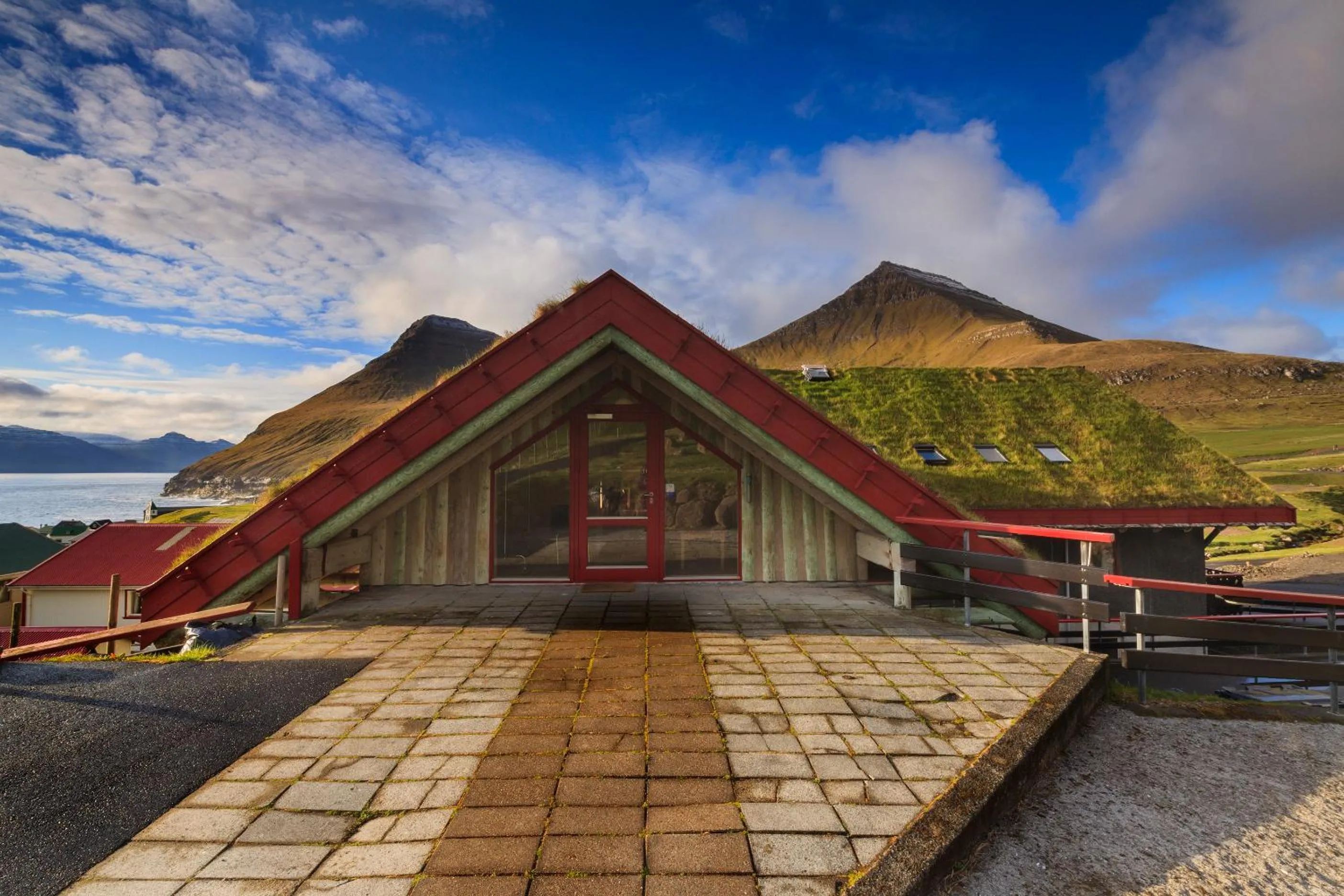 Property building in Gjaargardur Guesthouse Gjogv