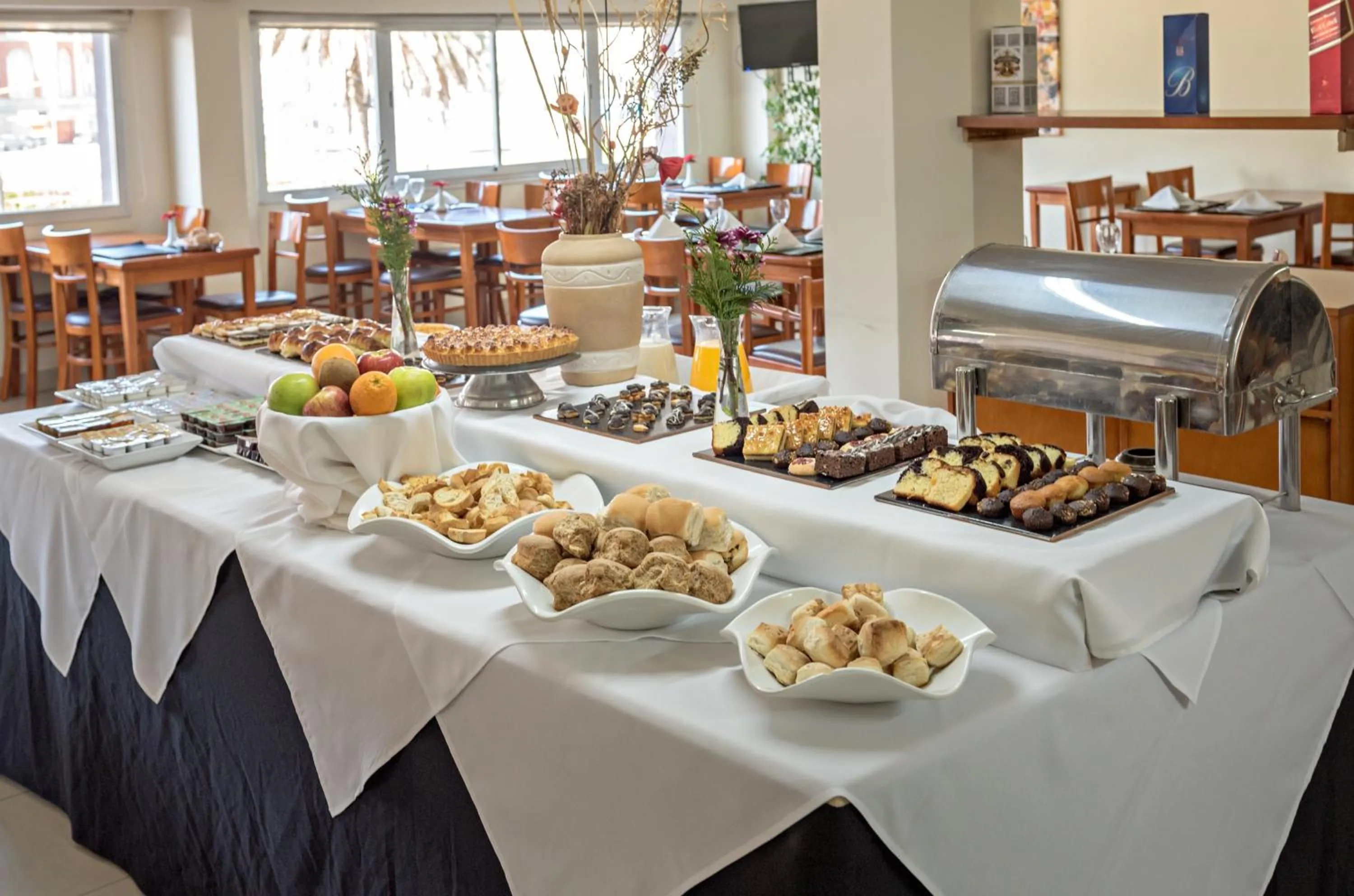 Buffet breakfast in Hotel Riviera